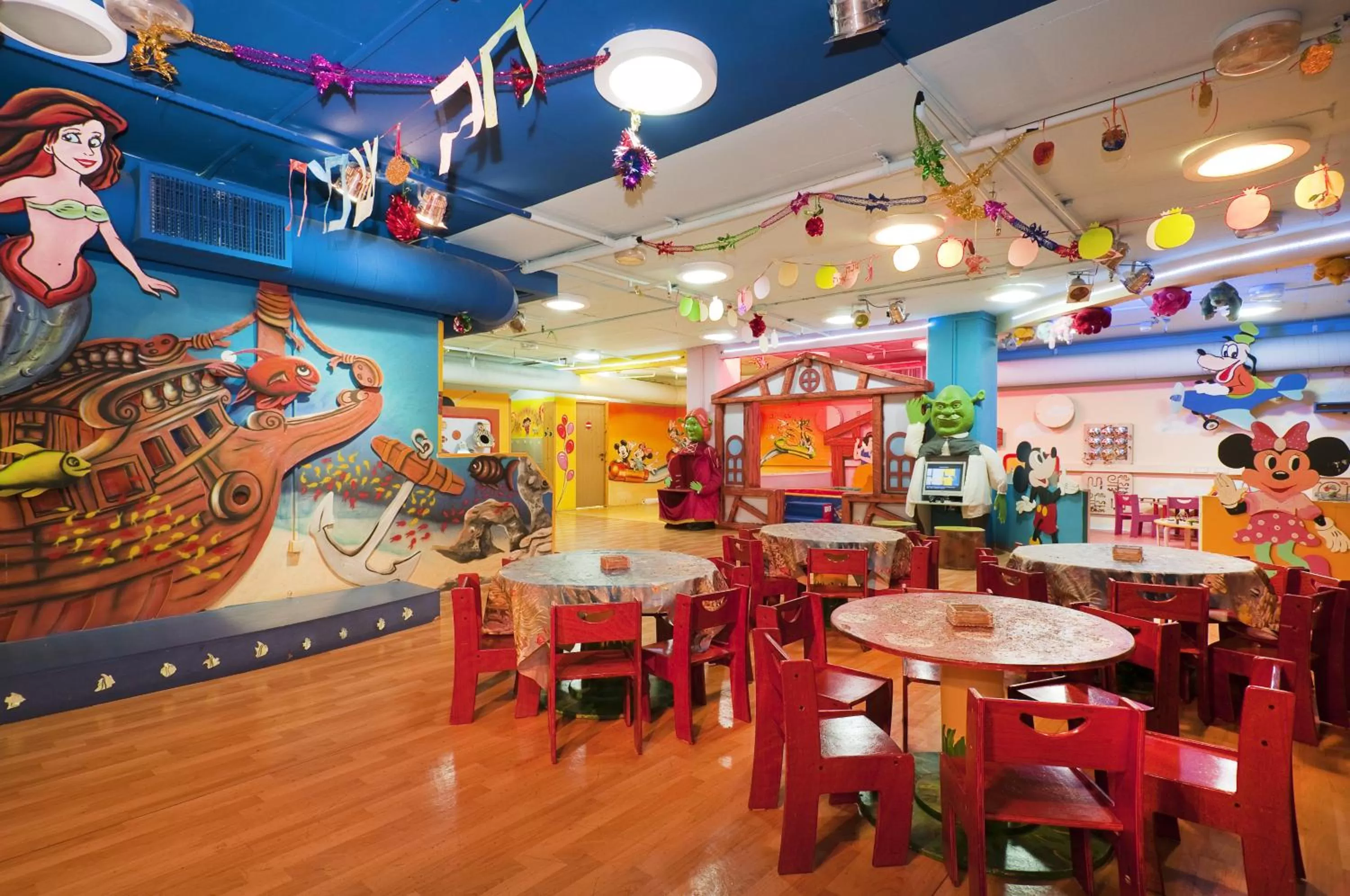 Kids's club in Leonardo Royal Resort Eilat