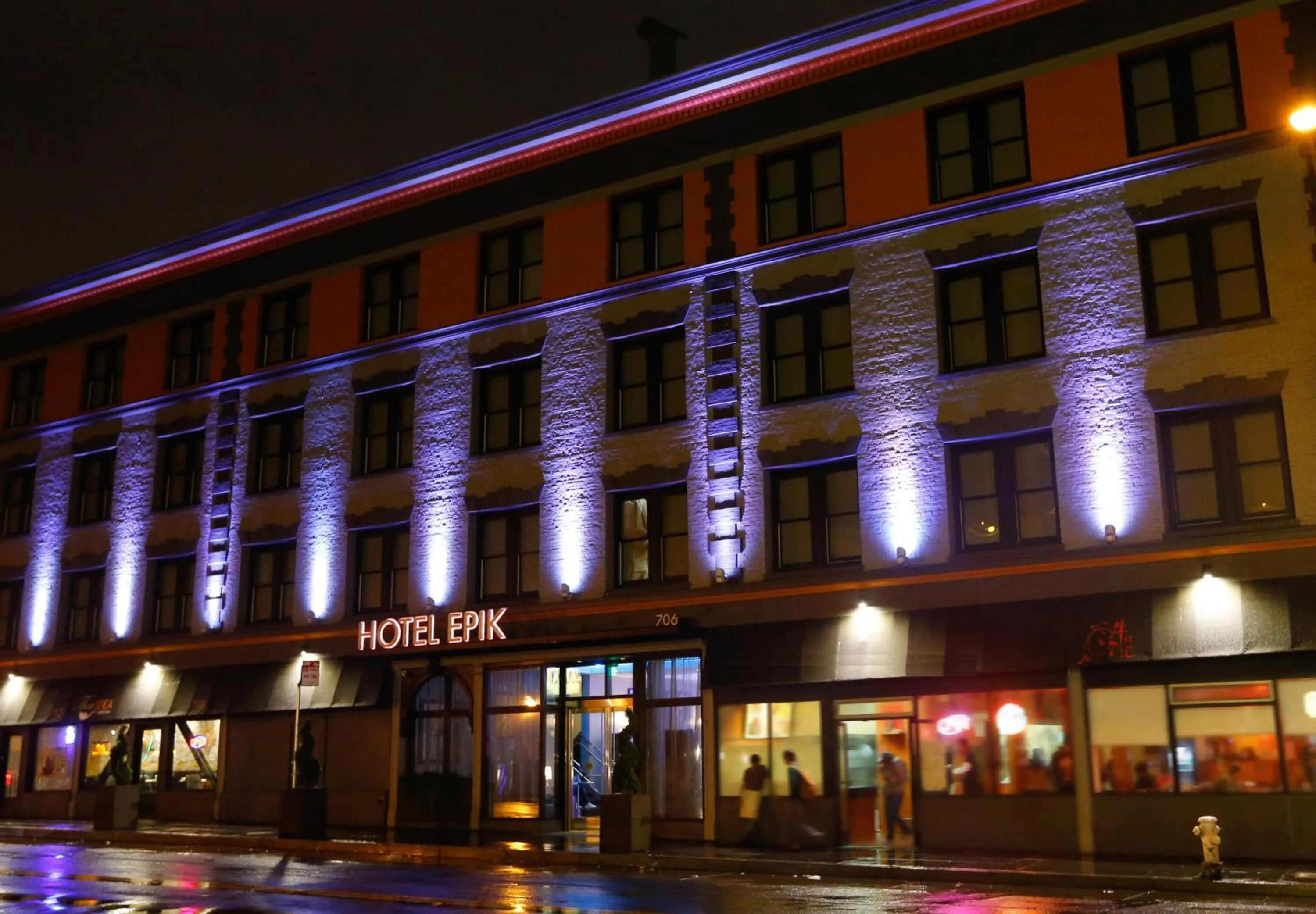 Facade/entrance in Hotel EPIK