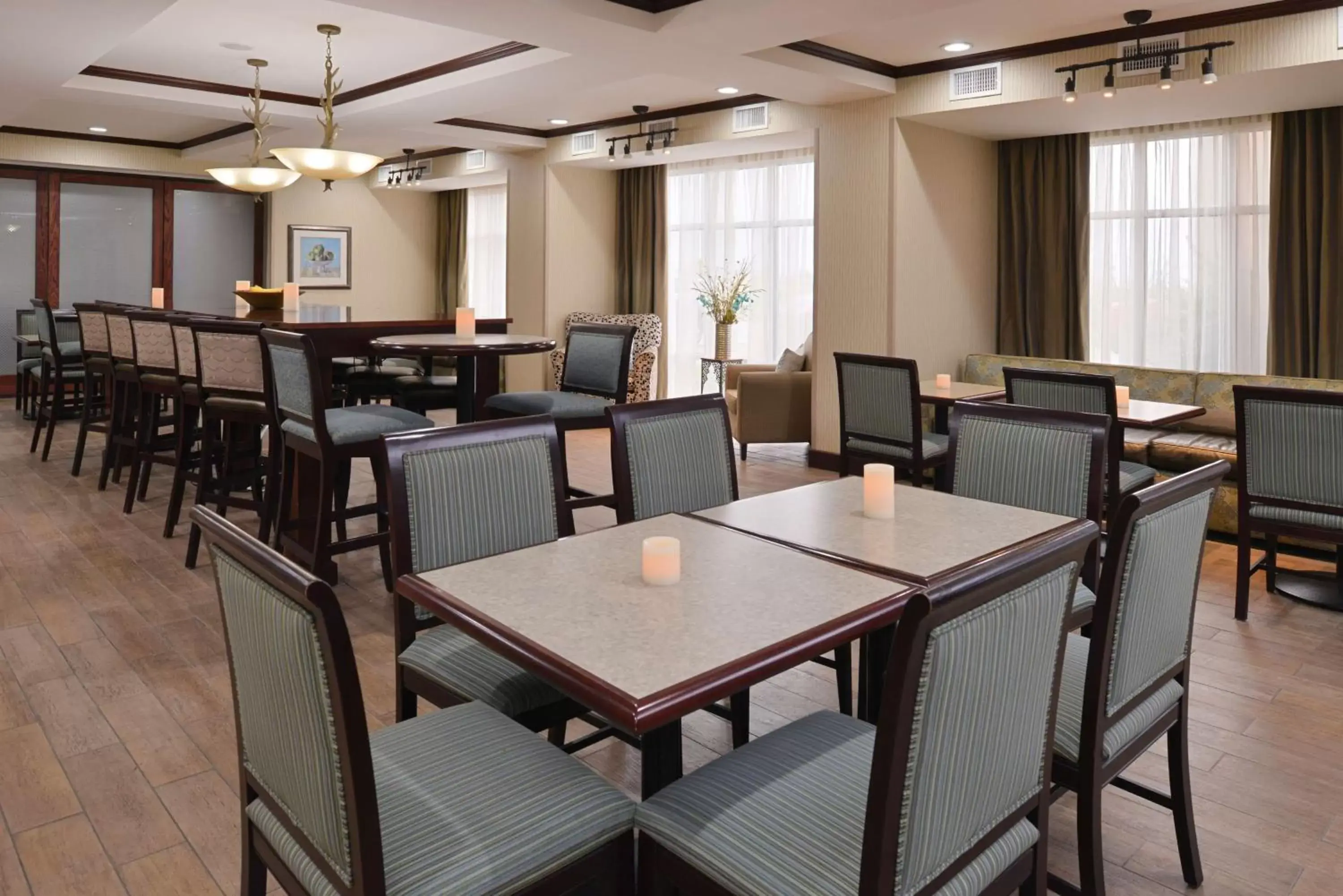 Dining area, Restaurant/Places to Eat in Hampton Inn Alpine