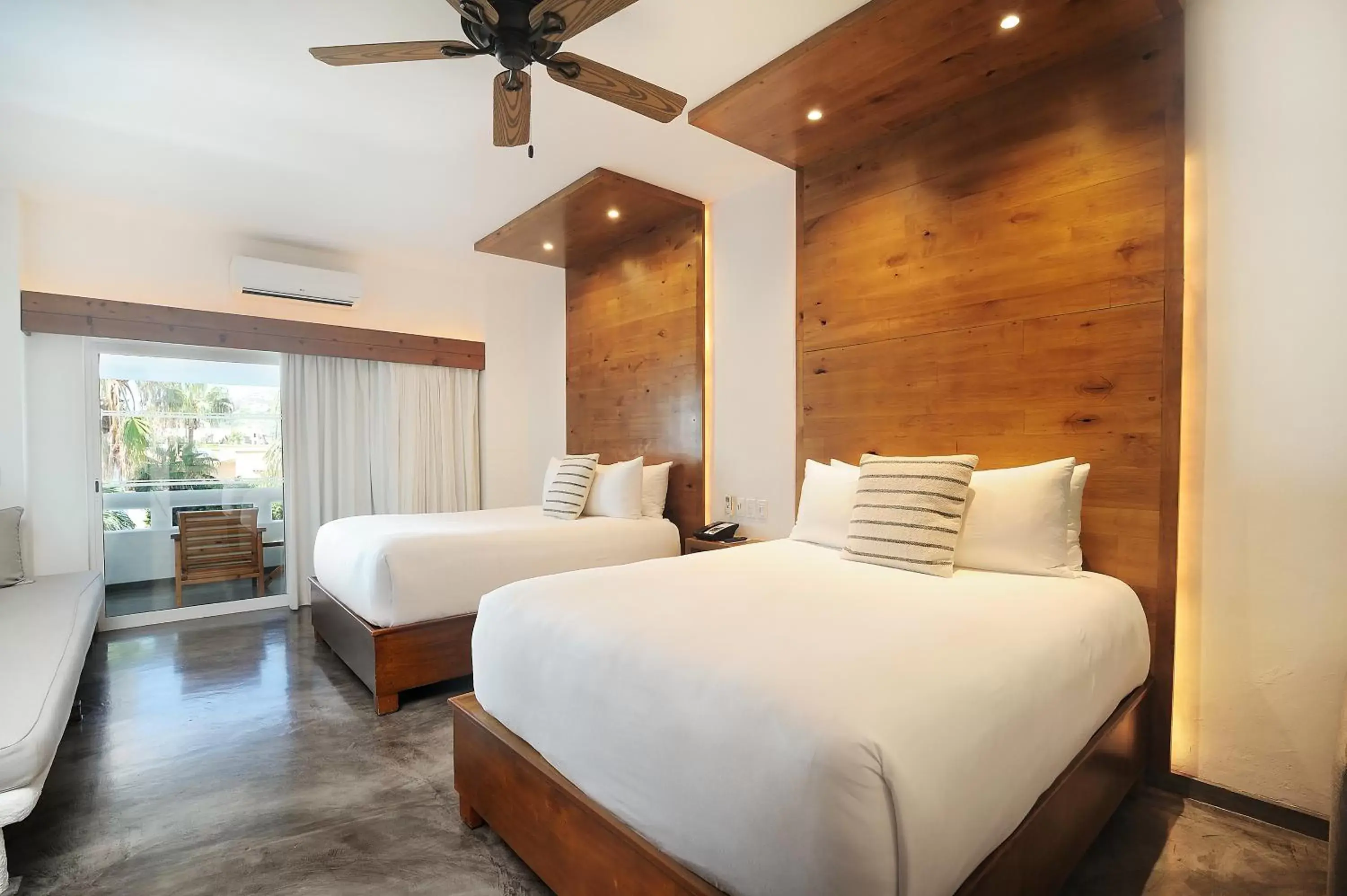 Bed in Bahia Hotel & Beach House