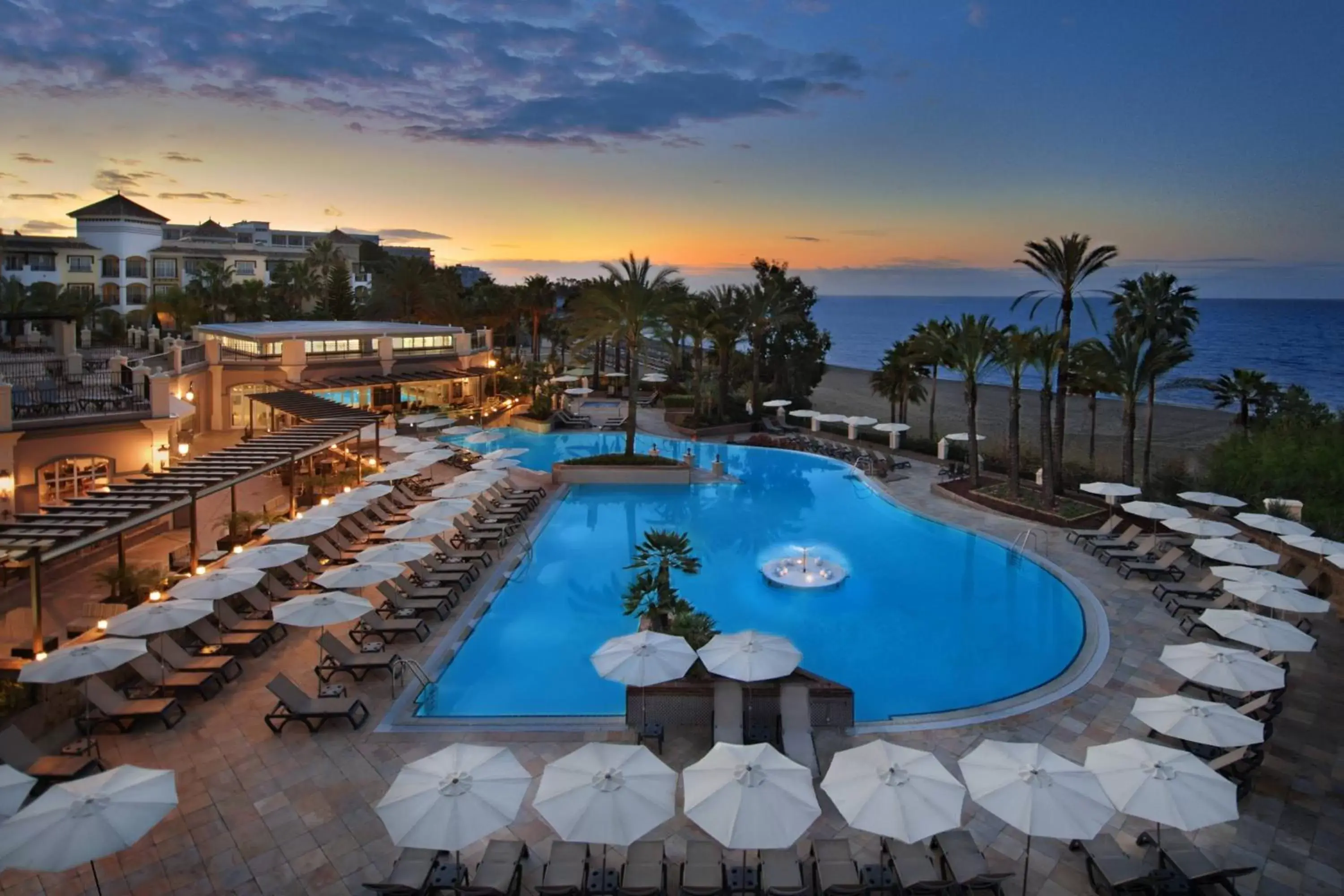 Swimming pool, Pool View in Marriott's Playa Andaluza