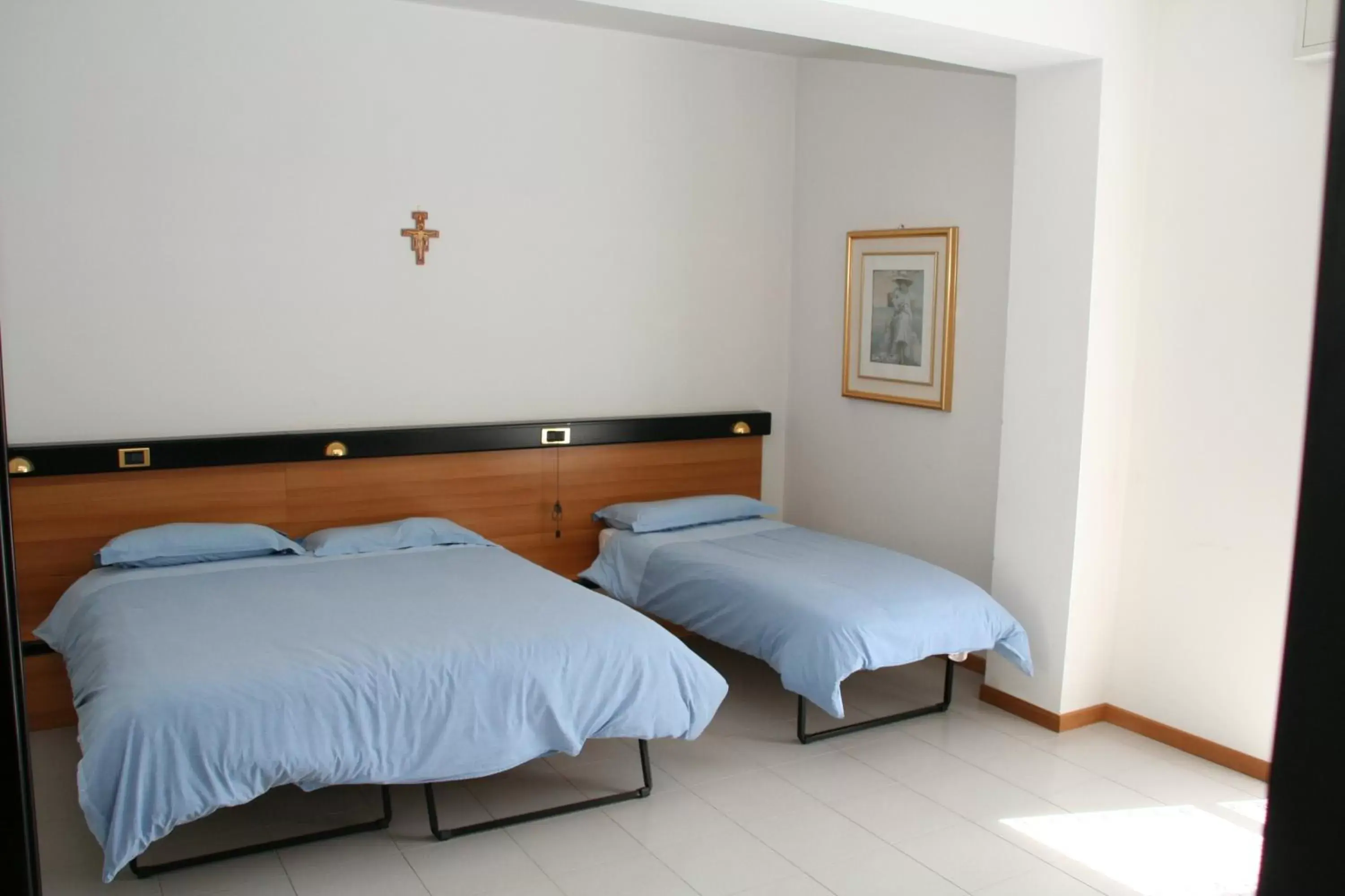Photo of the whole room, Bed in Albergo Sala
