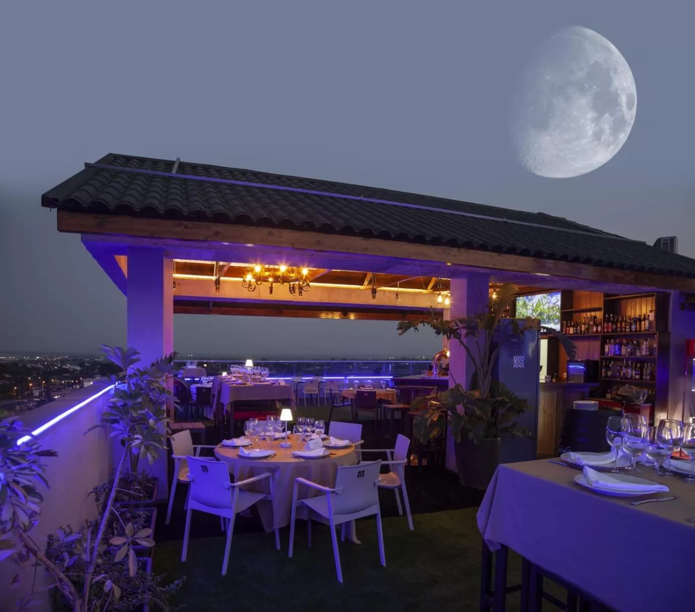 Restaurant/places to eat in Hotel Julián