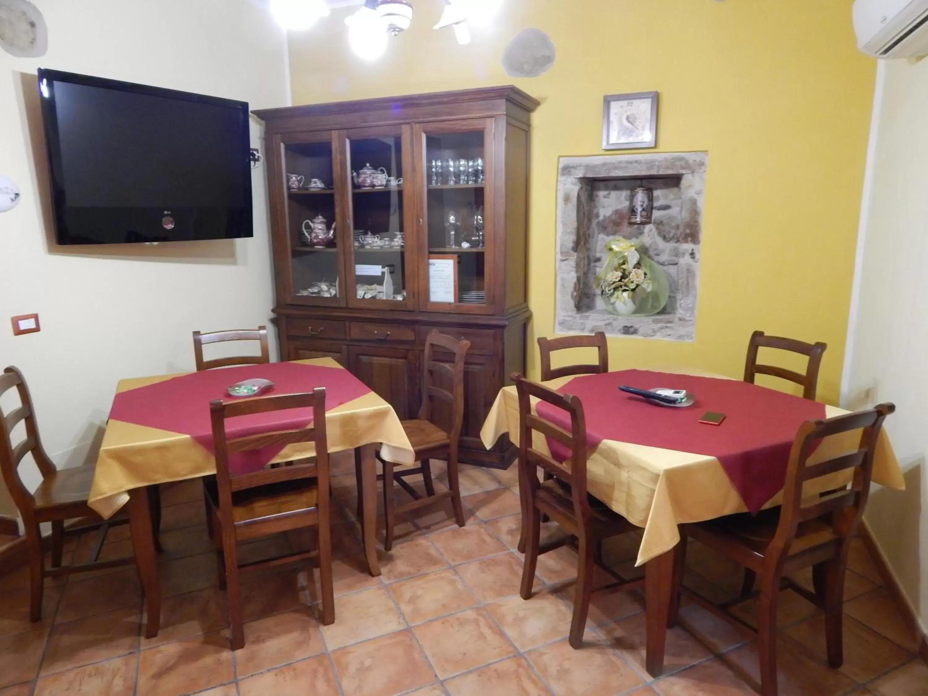 Dining area, Restaurant/Places to Eat in B&B Del Borgo