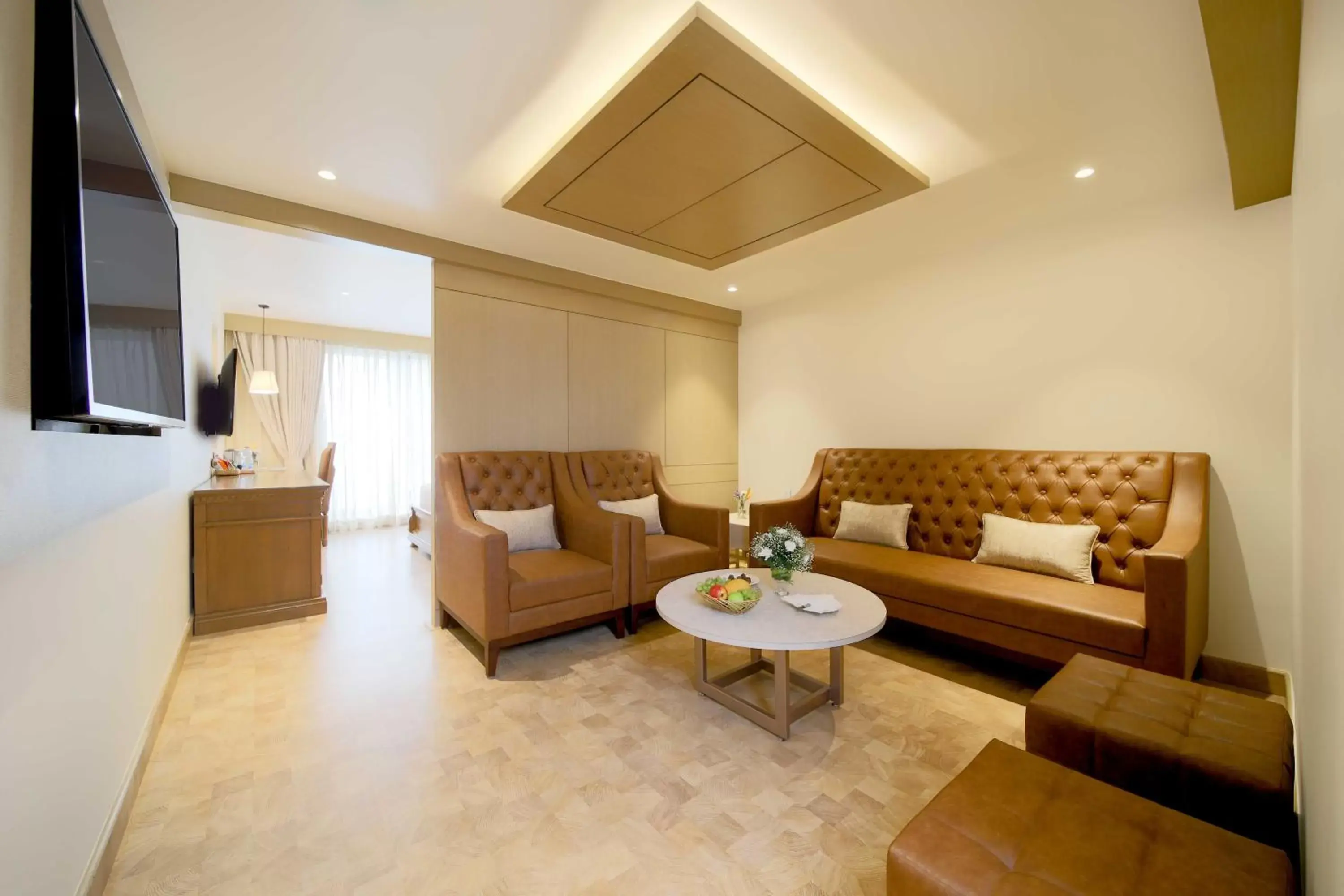 Junior Suite in Jade Suites - Luxury Boutique Hotel Junior Suite in Jade Suites - Luxury Boutique Hotel