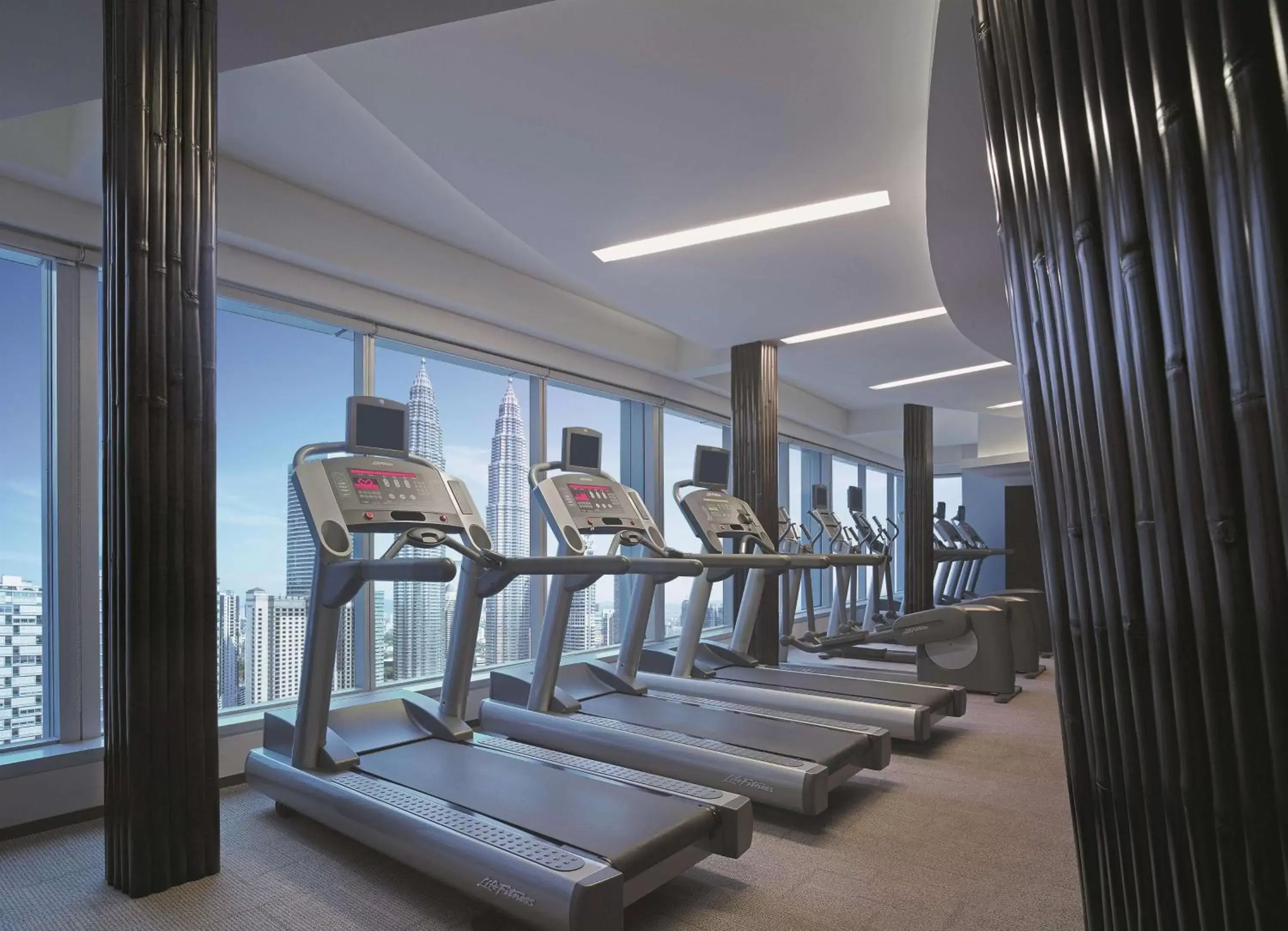 Spa and wellness centre/facilities, Fitness Center/Facilities in Traders Hotel, Kuala Lumpur