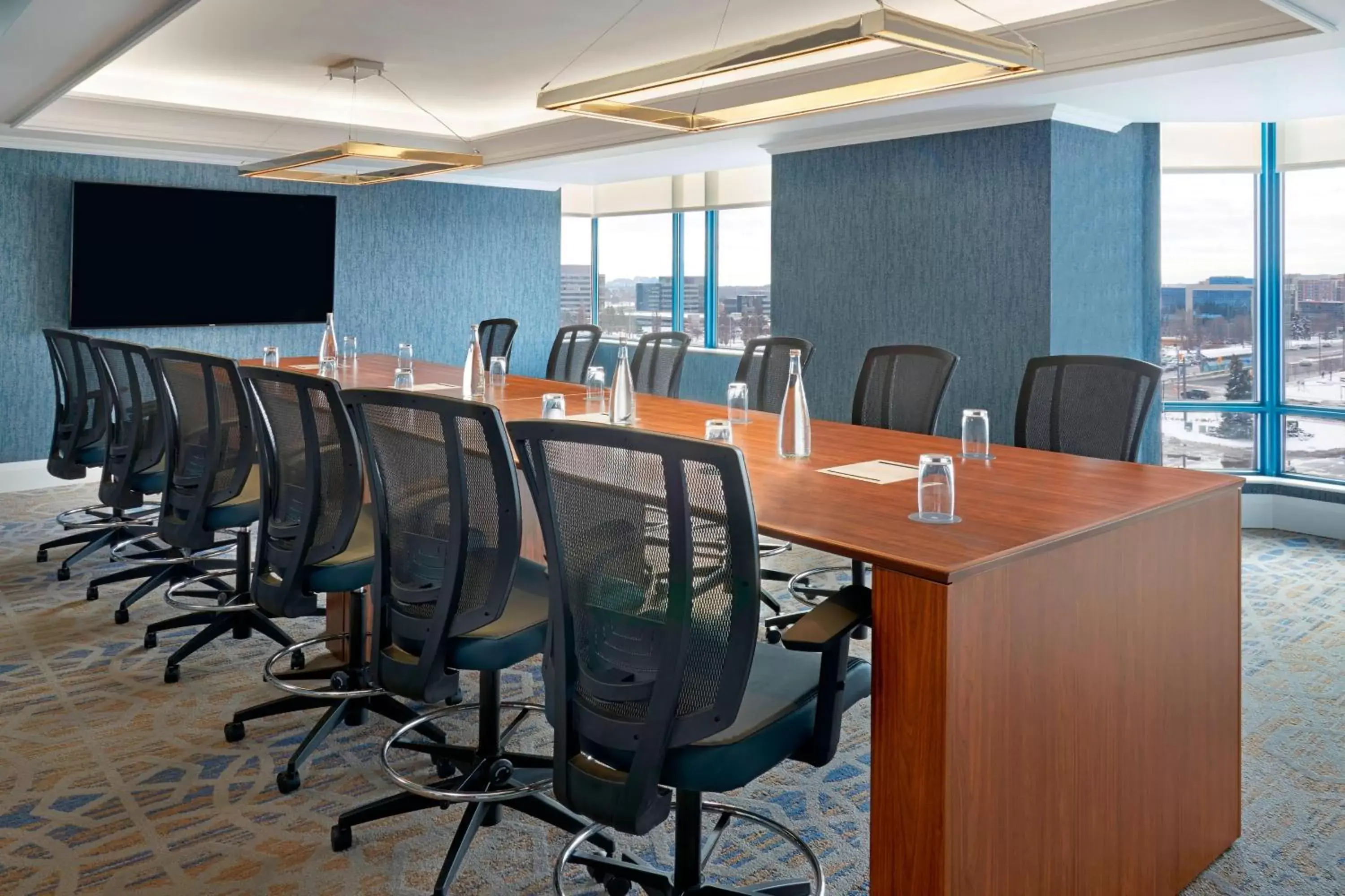 Meeting/conference room, Business Area/Conference Room in Sheraton Parkway Toronto North Hotel & Suites