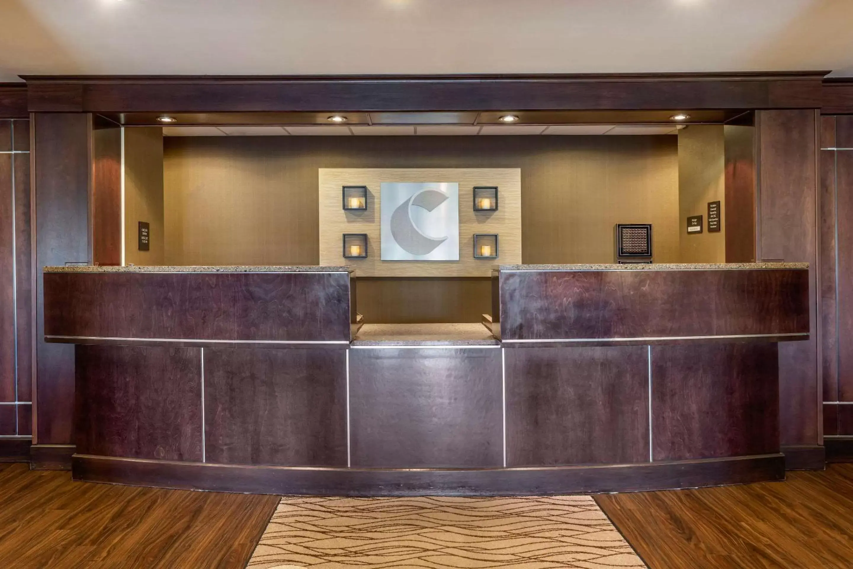 Lobby or reception, Lobby/Reception in Comfort Inn & Suites Russellville I-40