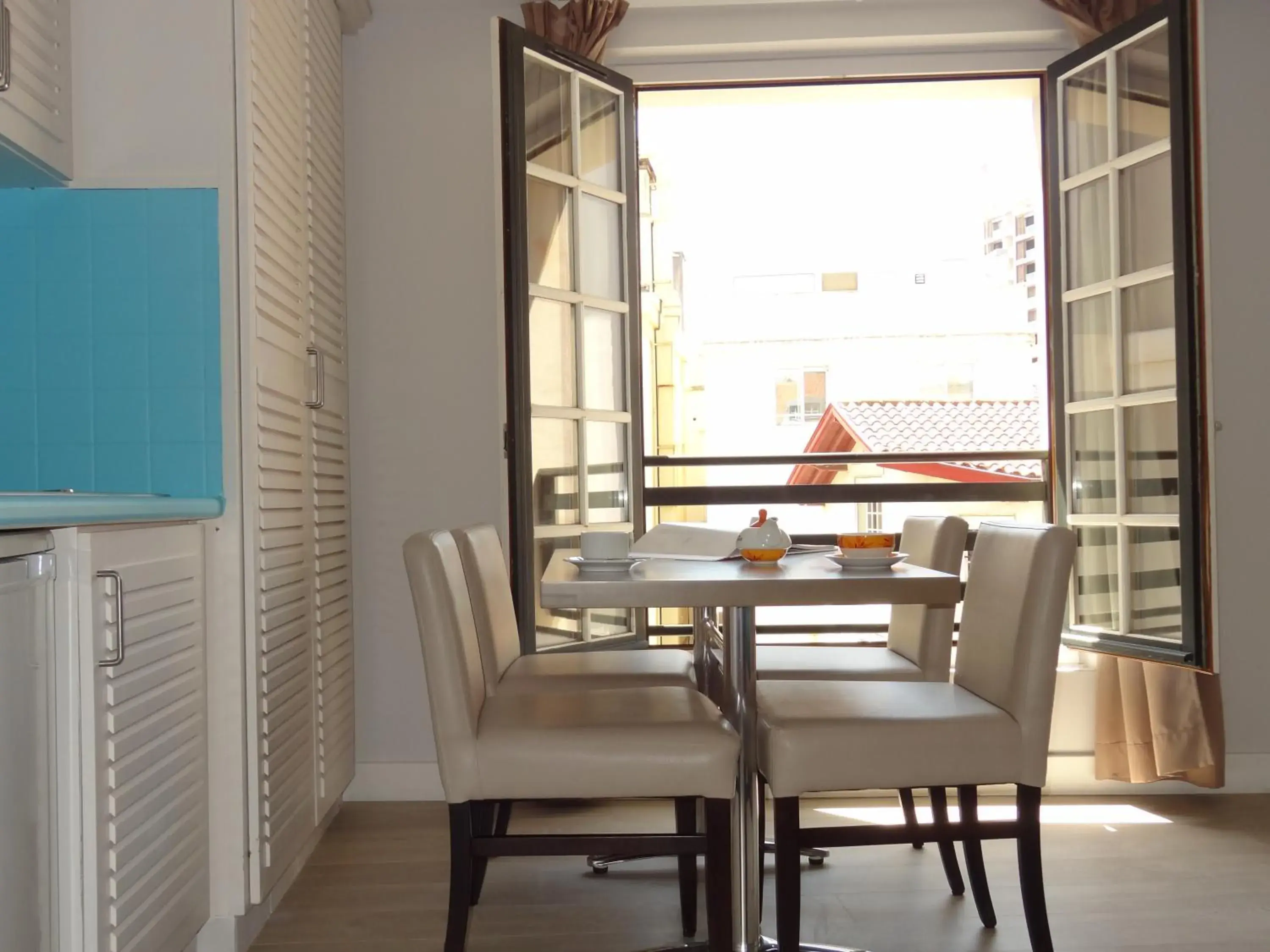 Dining area in Hôtel Florida