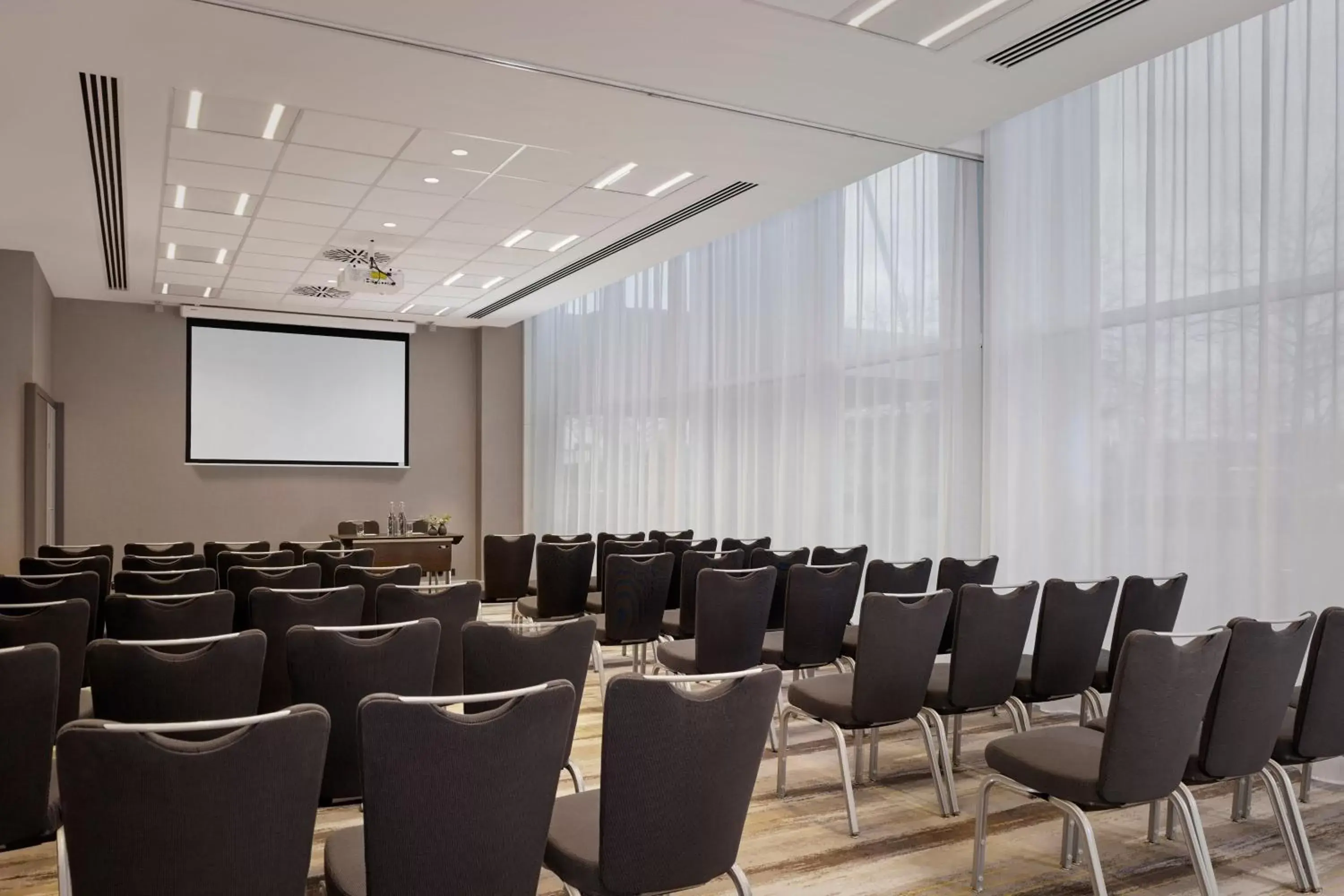 Meeting/conference room in Sheraton Amsterdam Airport Hotel and Conference Center