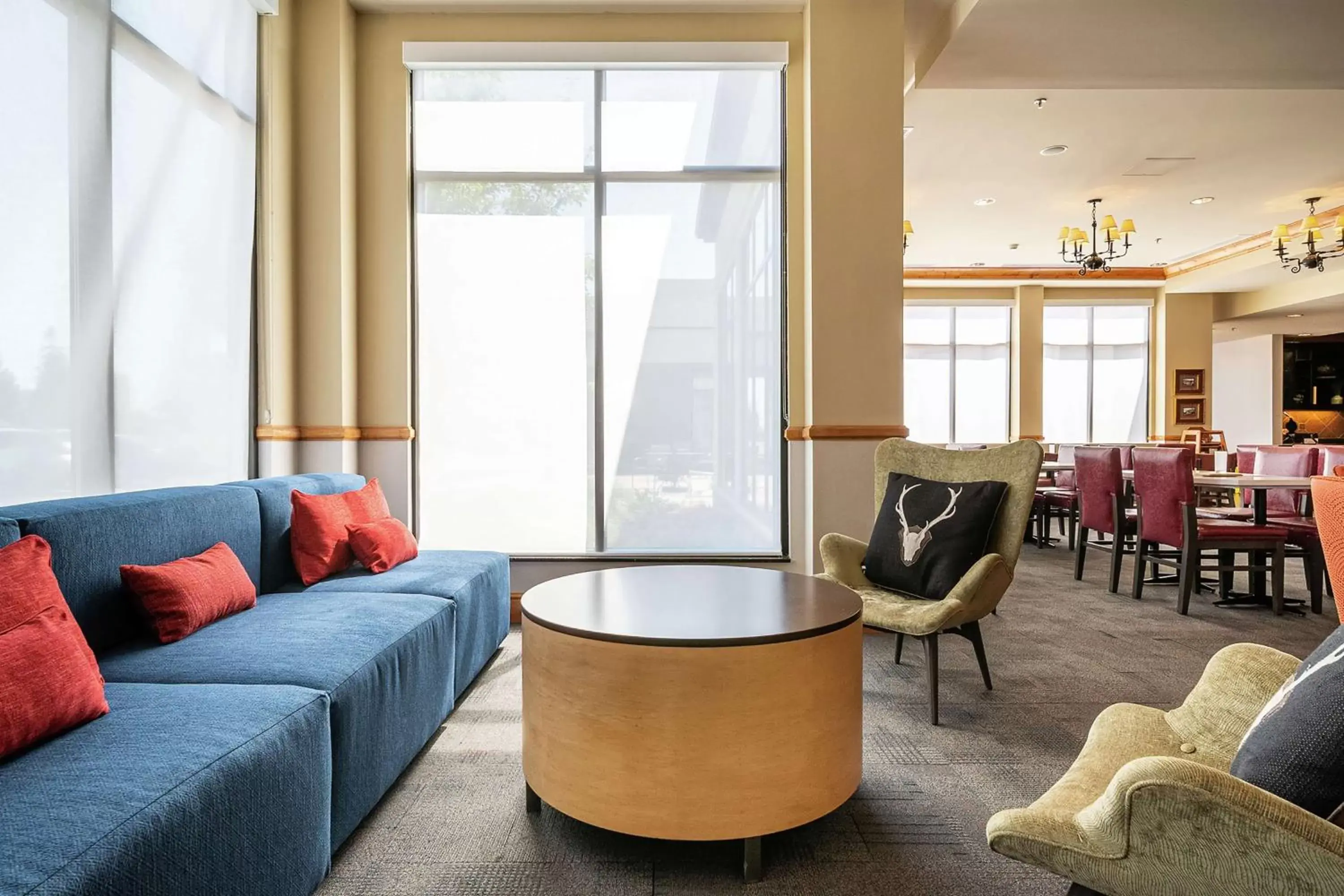 Breakfast, Seating Area in Hilton Garden Inn Kalispell