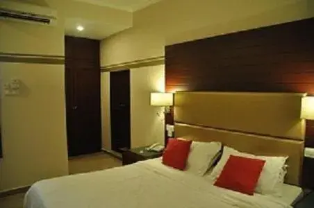 Bed in Beringgis Beach Resort & Spa