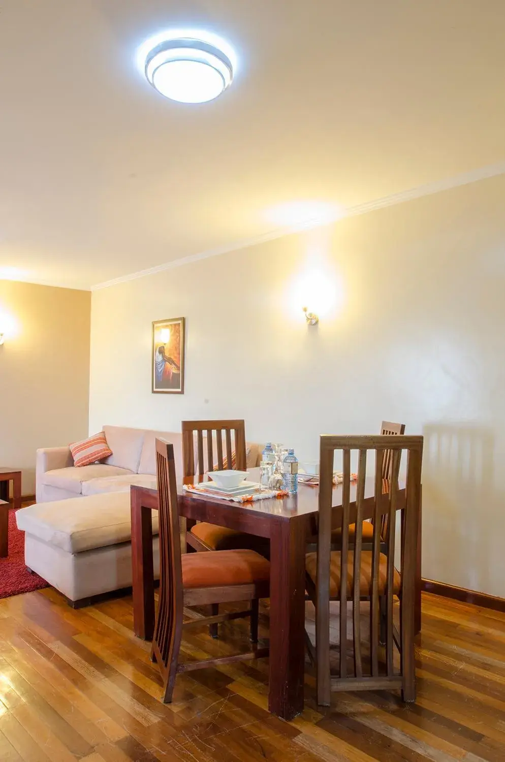 Dining Area in Waridi Paradise Hotel and Suites