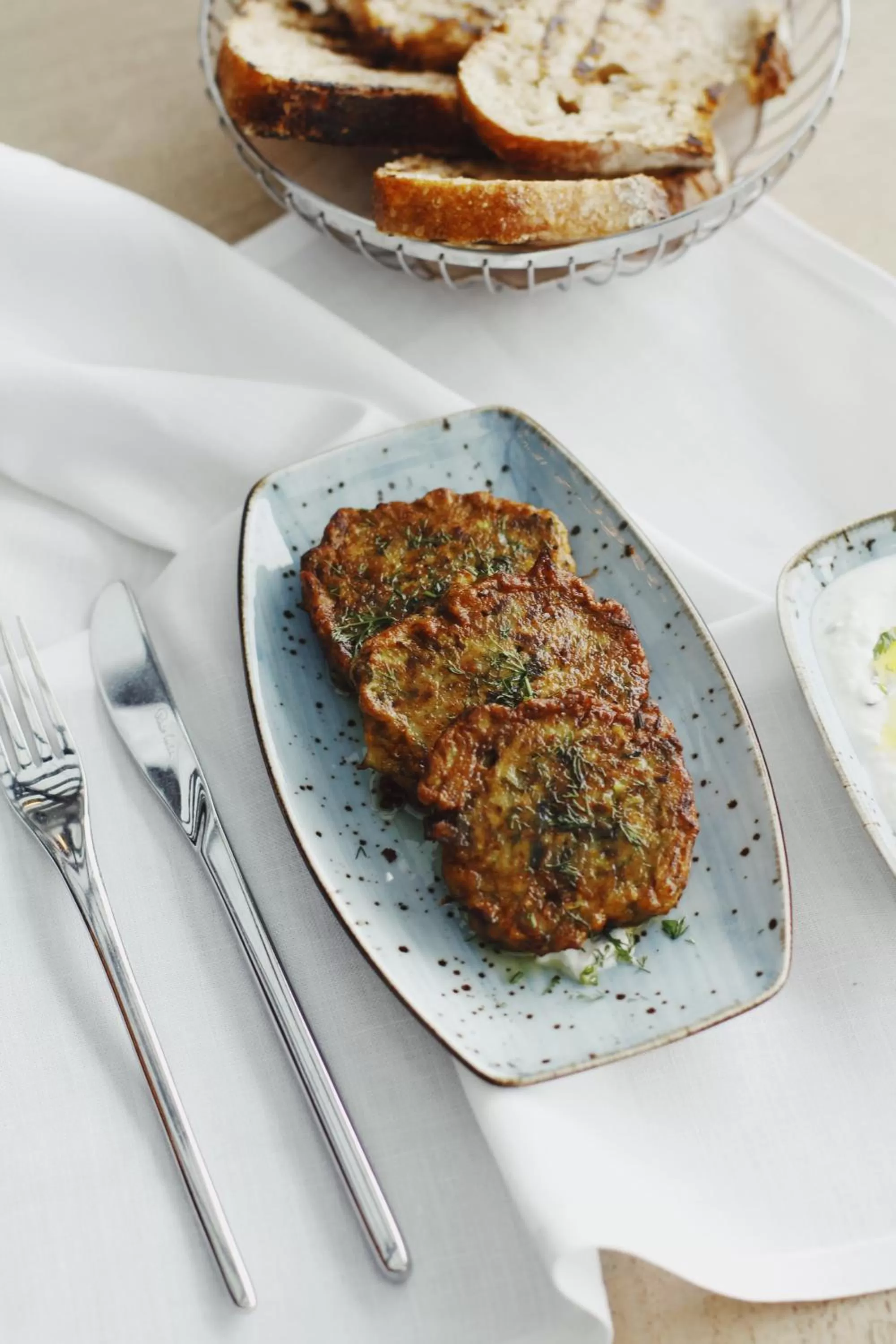 Food and drinks in 10 Karakoy