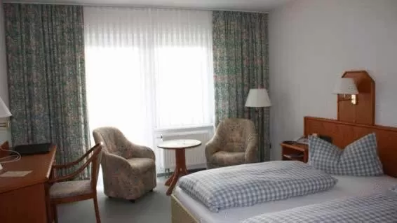 Day, Bed in Hotel Herbstein