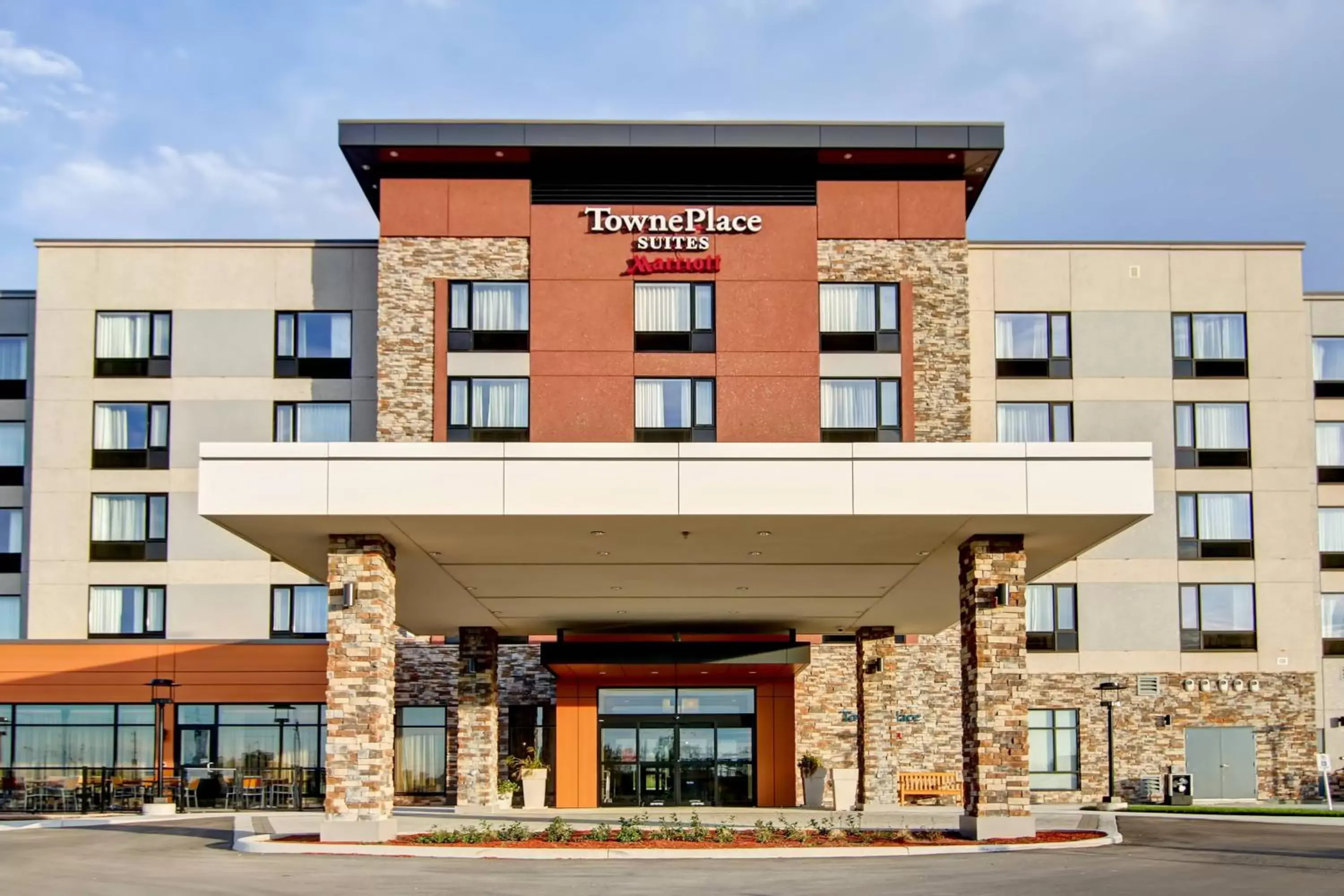 Property Building in TownePlace Suites by Marriott Kincardine