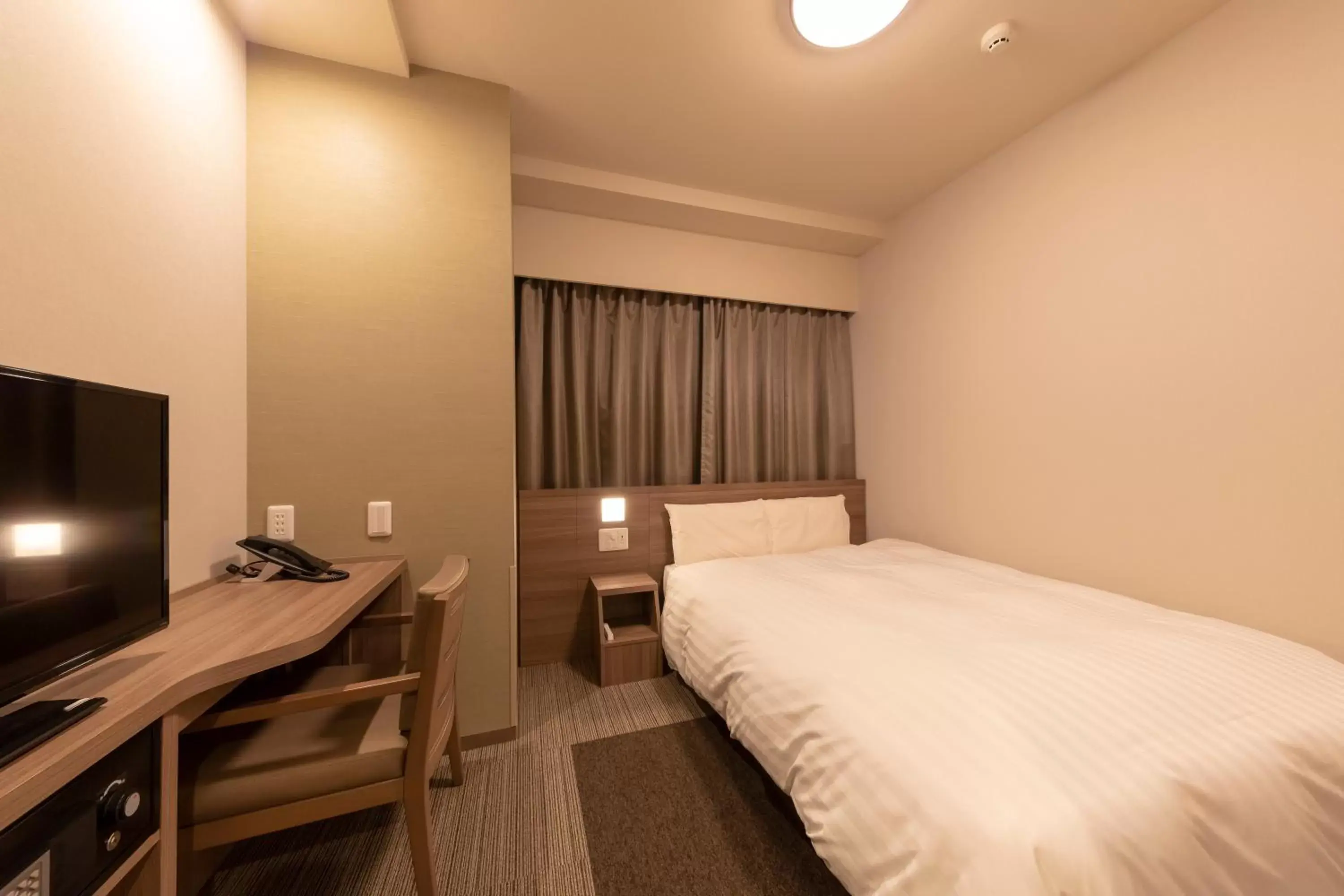 Photo of the whole room, Bed in Dormy Inn Premium Fukui Natural Hot Spring