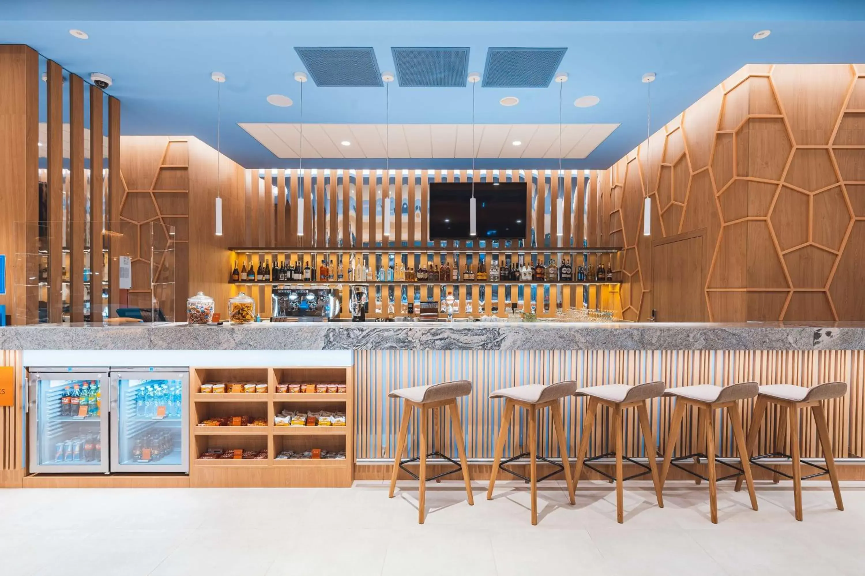 Lounge or bar in Hampton By Hilton Warsaw Reduta