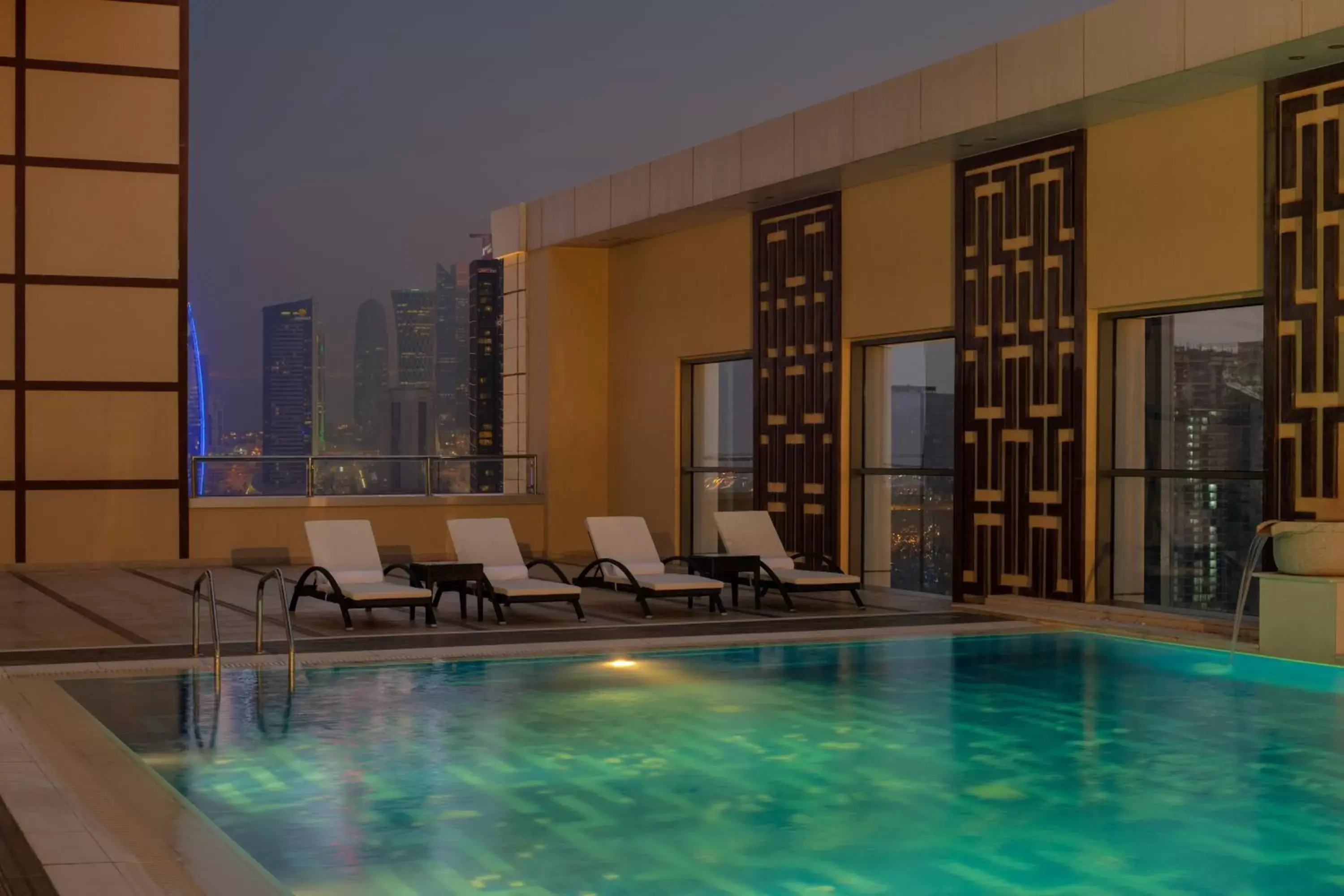 Swimming Pool in Dusit Doha Hotel