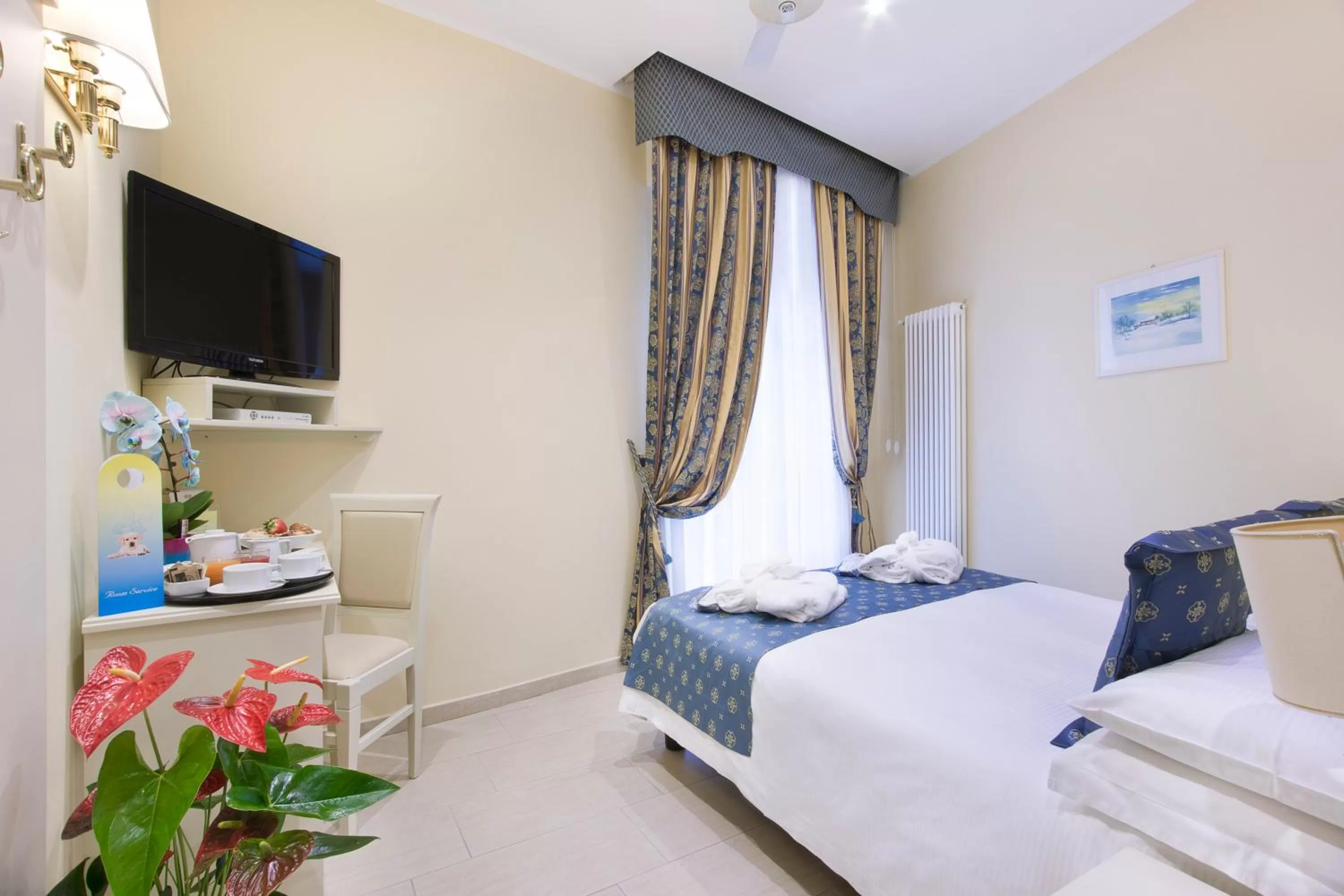 Bed in Hotel Ristorante Toscana