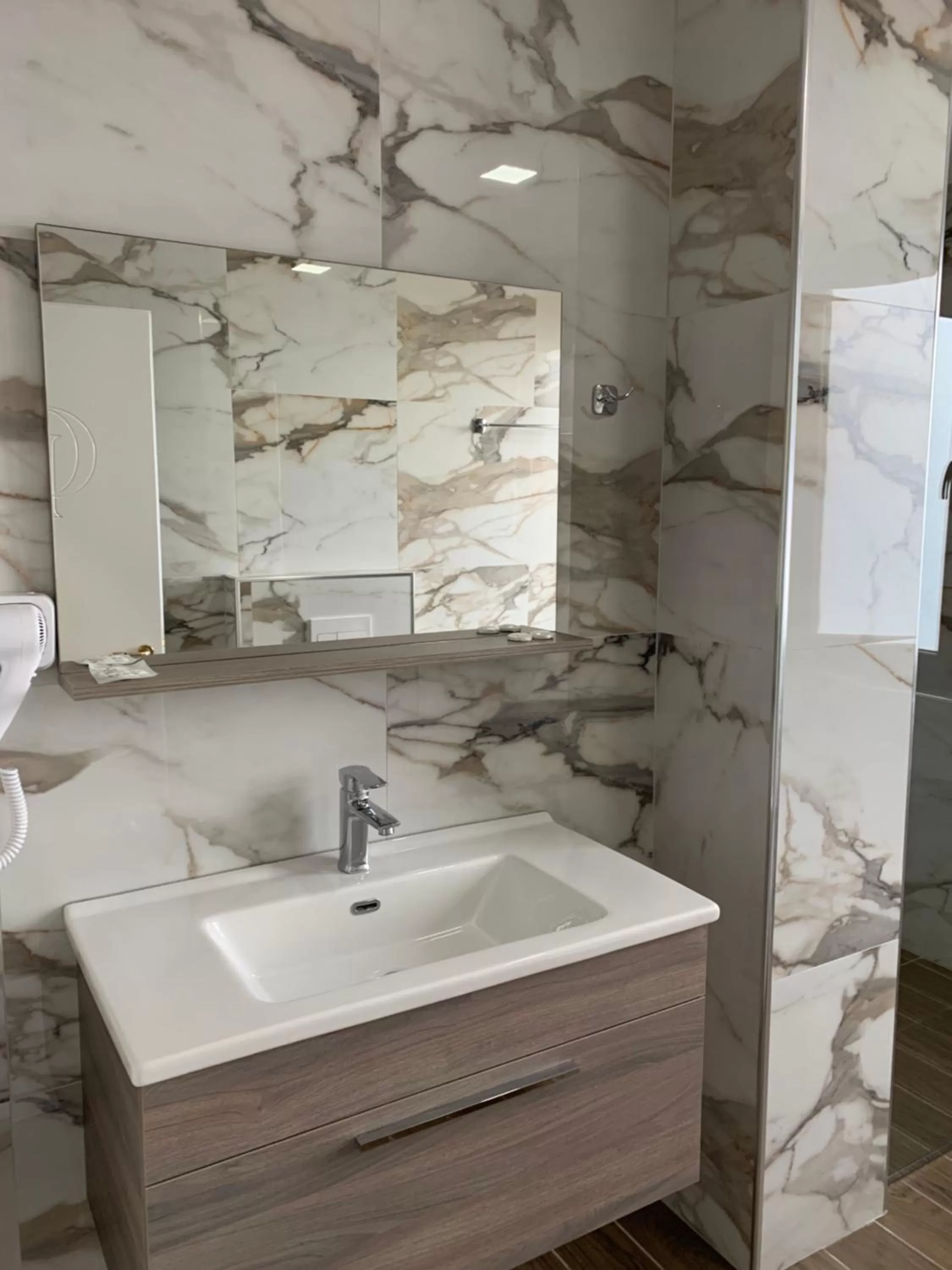 Bathroom in Grand Hotel Pogradec