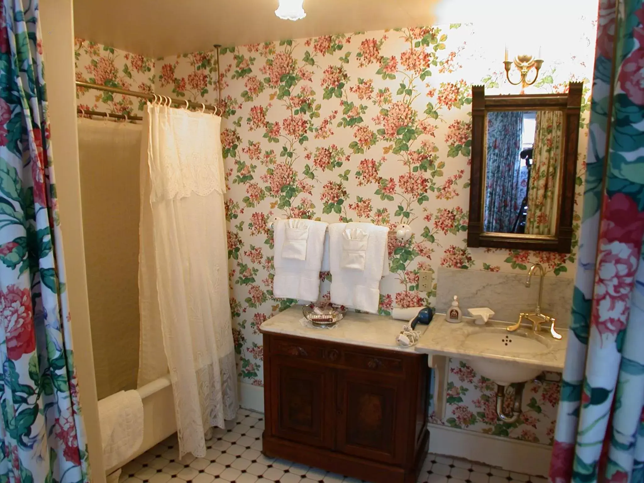 Bathroom in Martine Inn