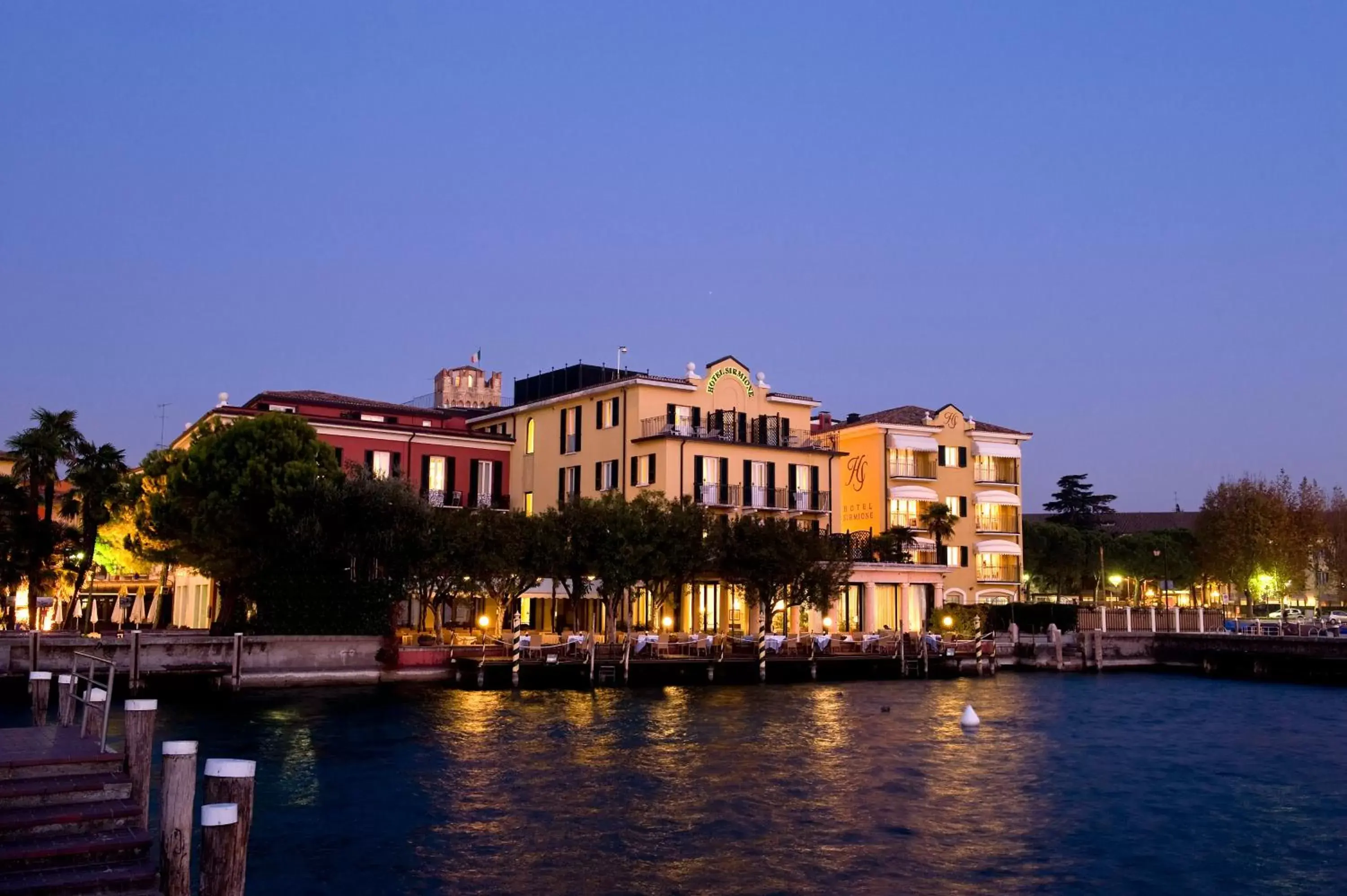 Property Building in Hotel Sirmione