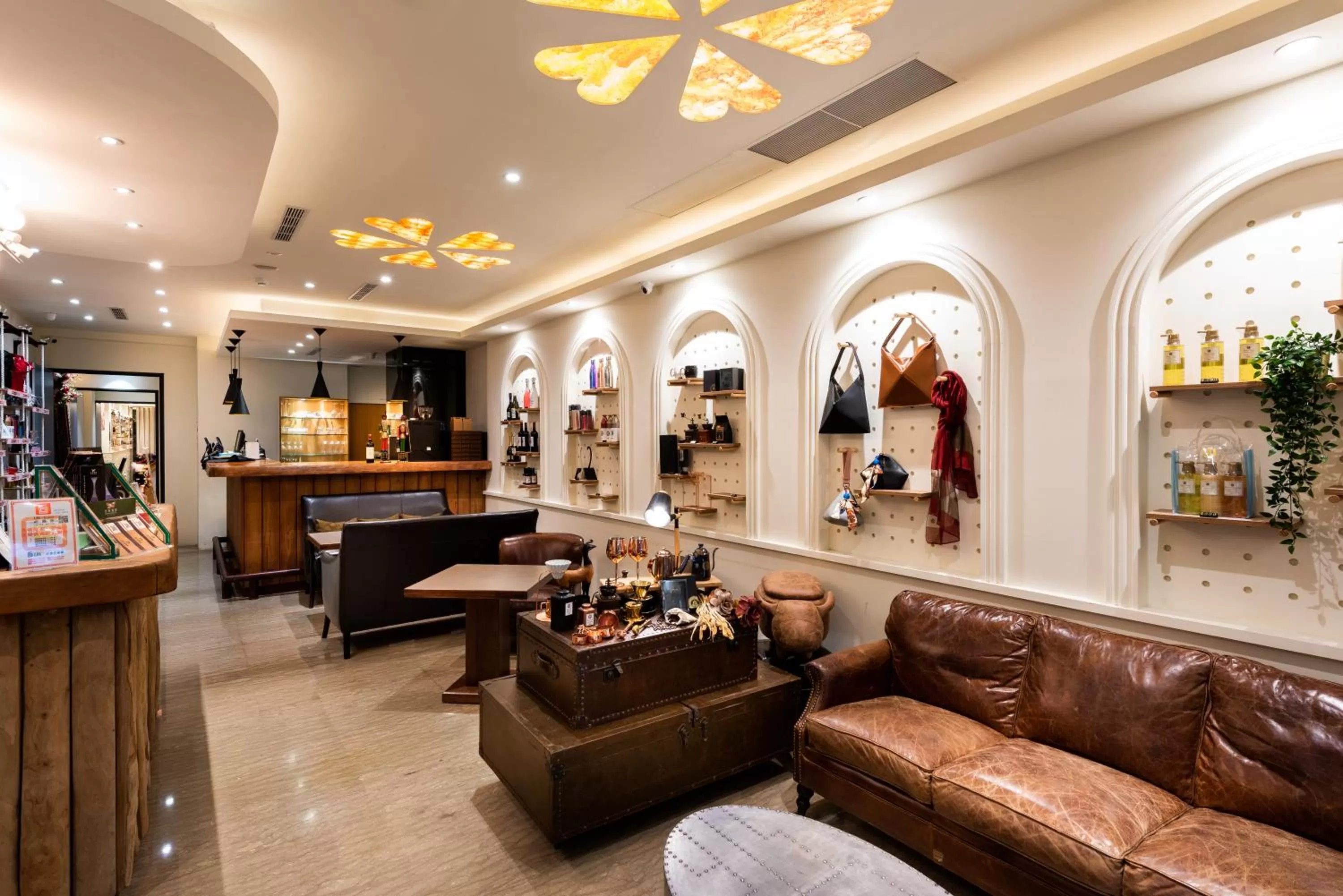 Property building in Shichi Hotel