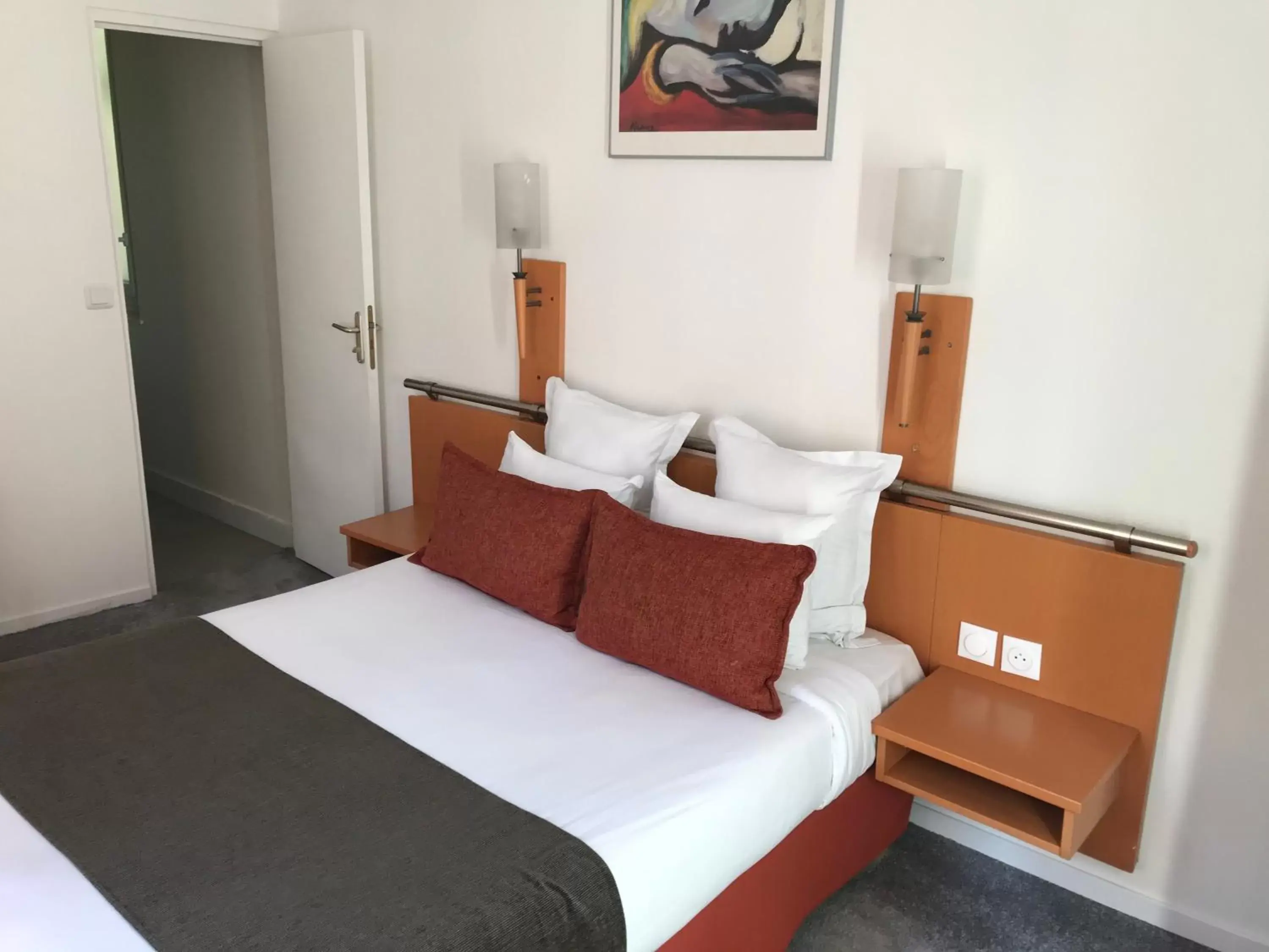Bedroom, Bed in Hotel Morand