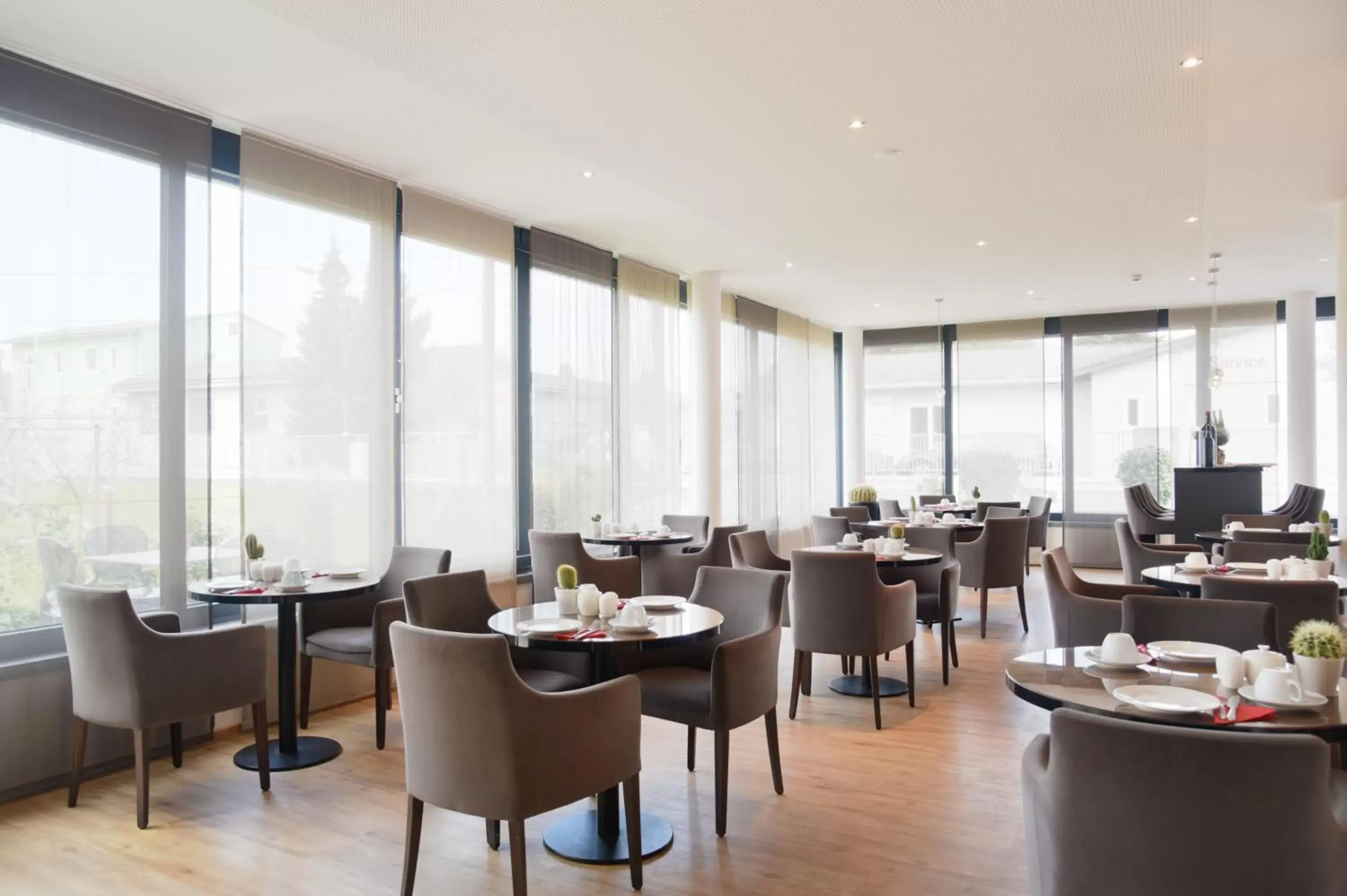 Restaurant/Places to Eat in Amedia Luxury Suites Graz, Trademark Collection by Wyndham