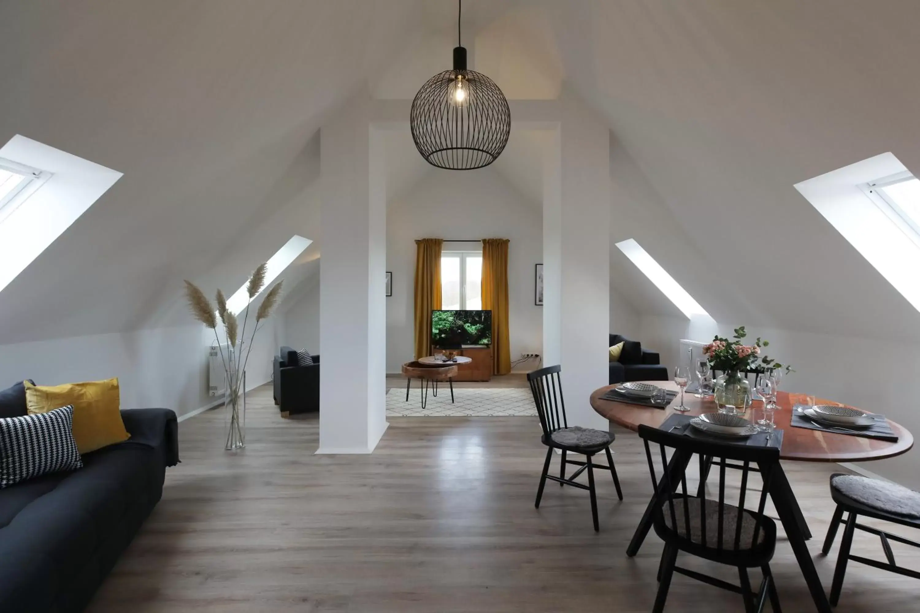 Living room, Dining Area in Hotel Obermaier