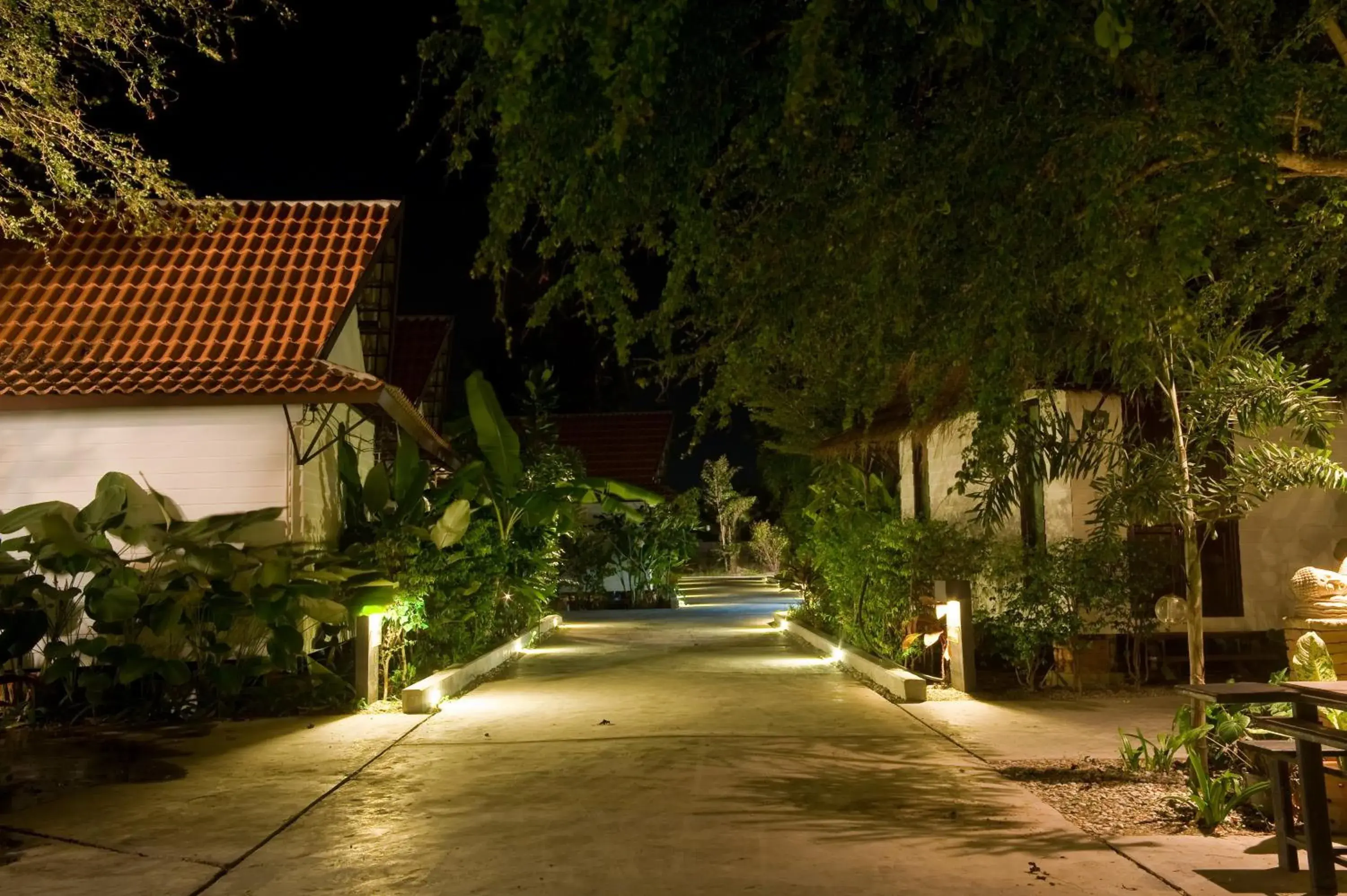 Garden in Inrawadee Resort