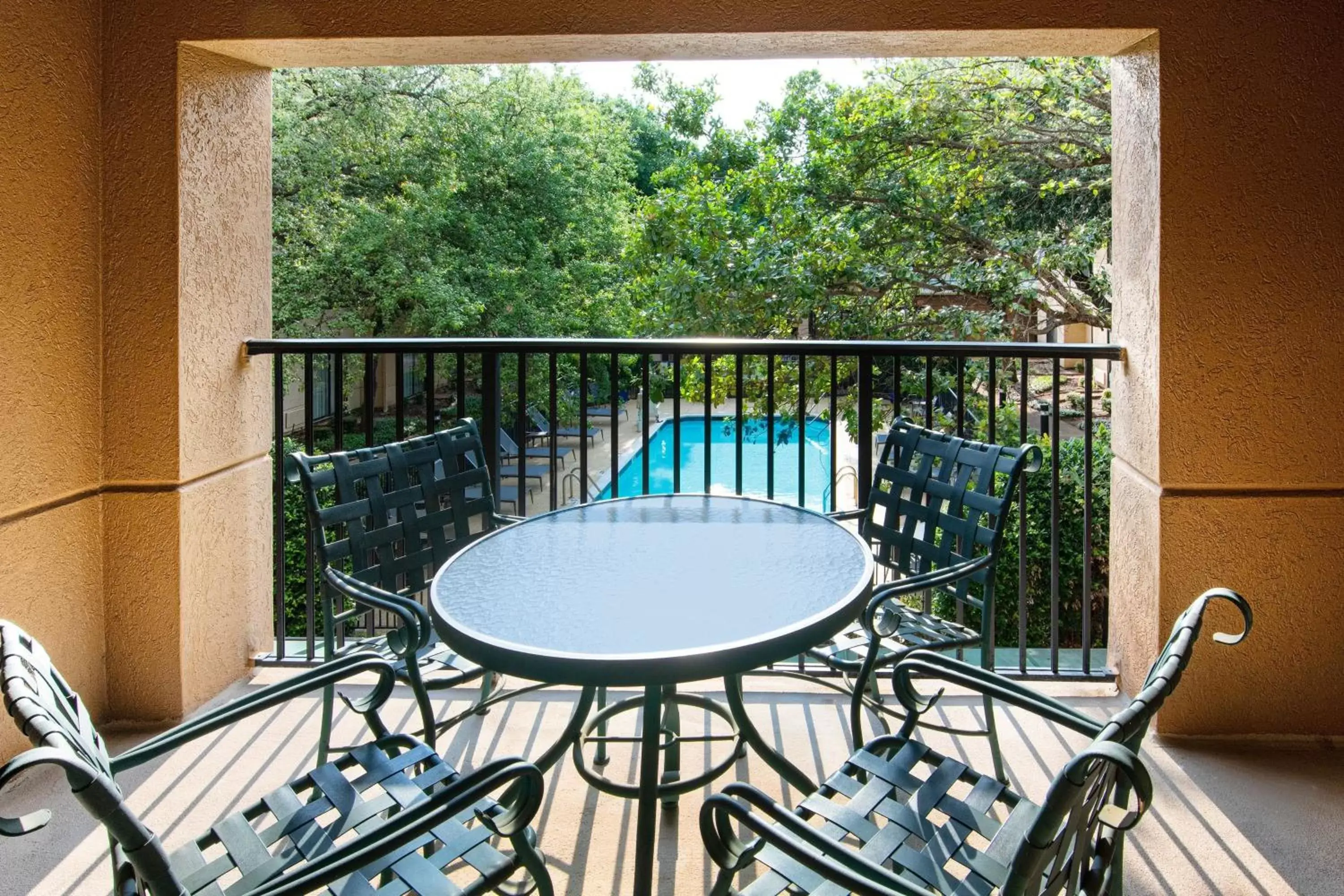 Photo of the whole room, Balcony/Terrace in Courtyard by Marriott Dallas Plano in Legacy Park