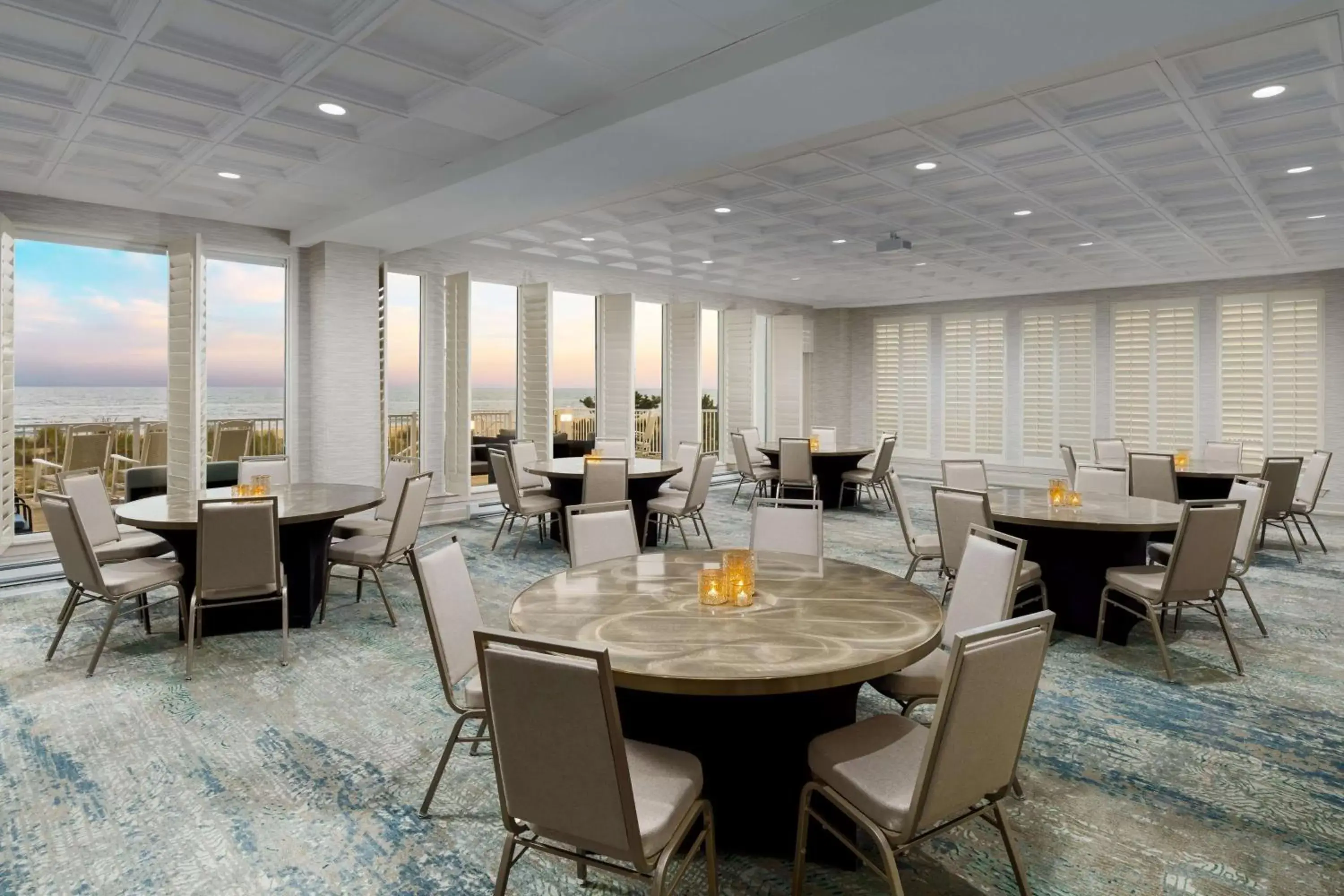 Meeting/conference room, Restaurant/Places to Eat in Hilton Garden Inn Ocean City Oceanfront