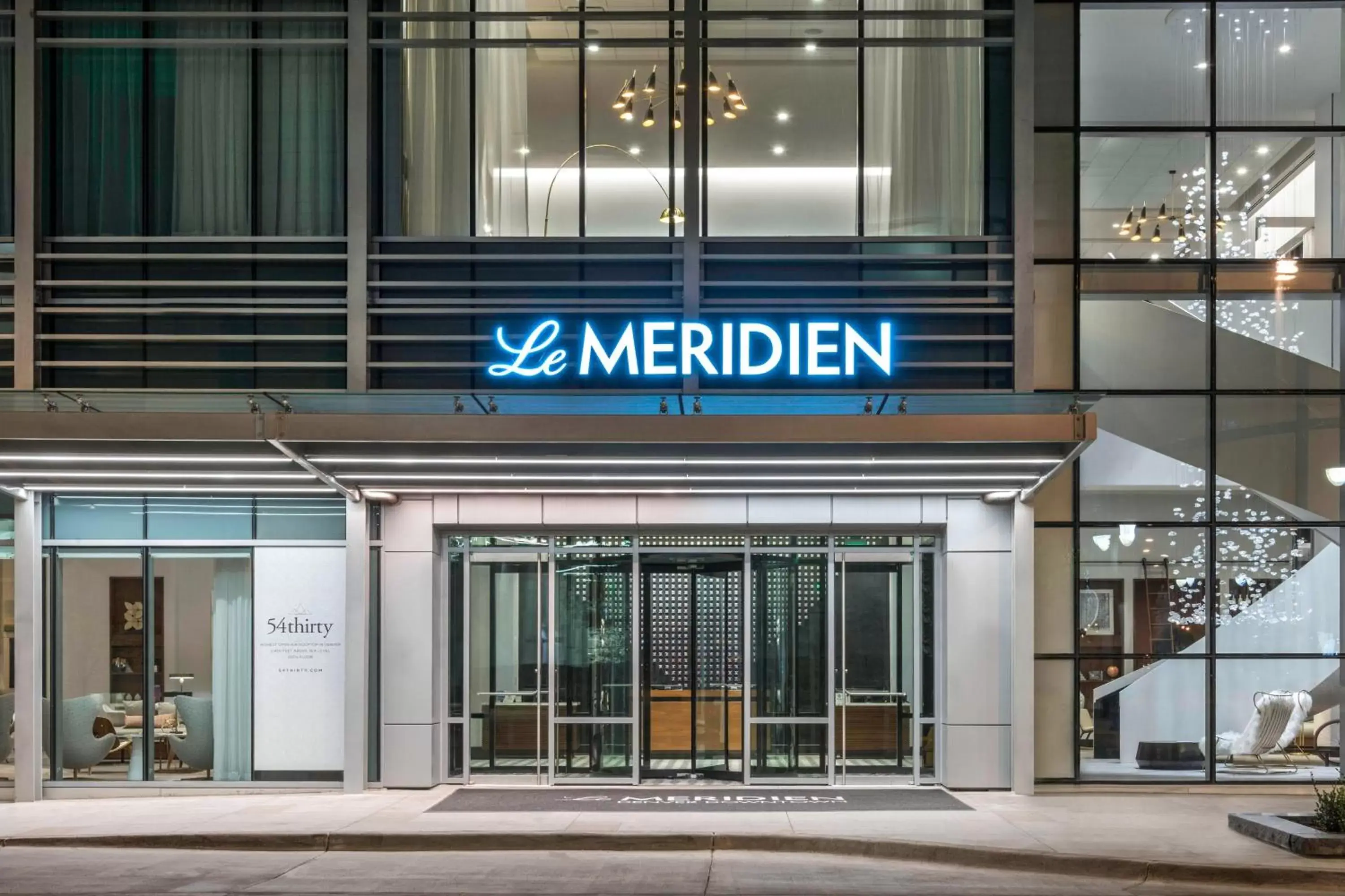 Property building in Le Méridien Denver Downtown