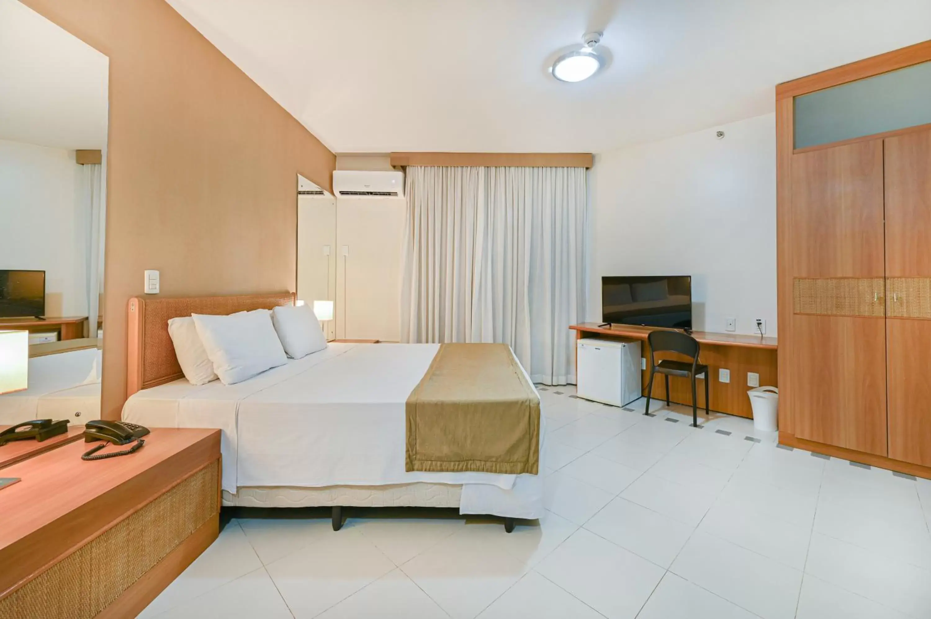 Bedroom in Nacional Inn Cuiabá