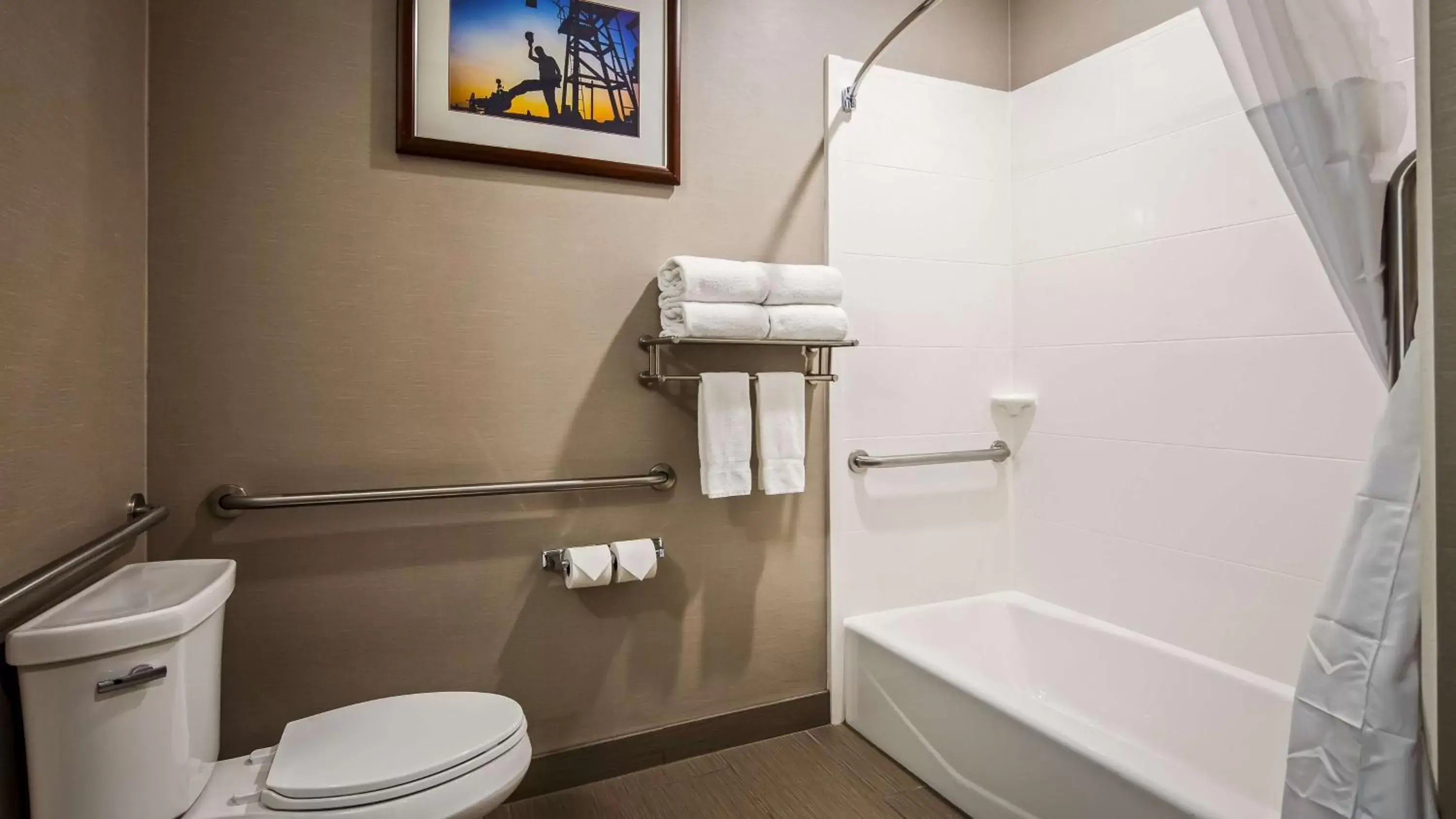 Bathroom in Best Western Plus Taft Inn