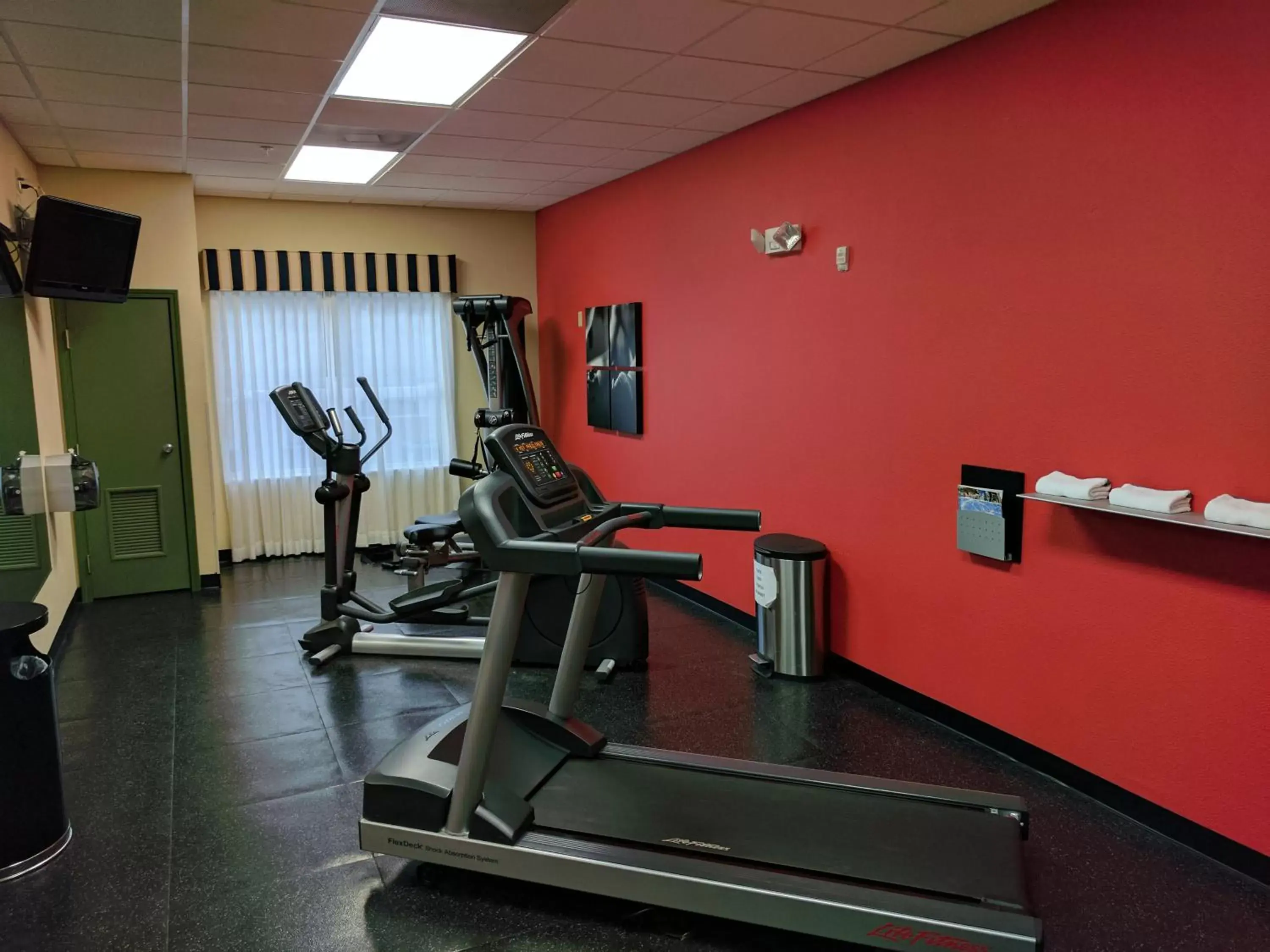 Fitness centre/facilities, Fitness Center/Facilities in Country Inn & Suites by Radisson, Tallahassee Northwest I-10, FL
