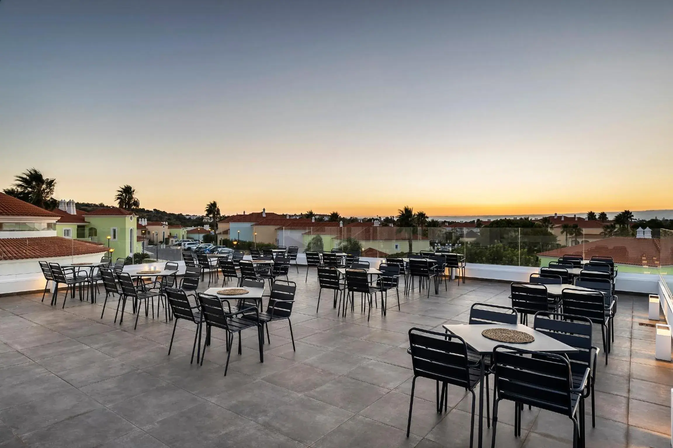 Restaurant/places to eat in Eden Villas & Apartments Restaurant/places to eat in Eden Villas & Apartments