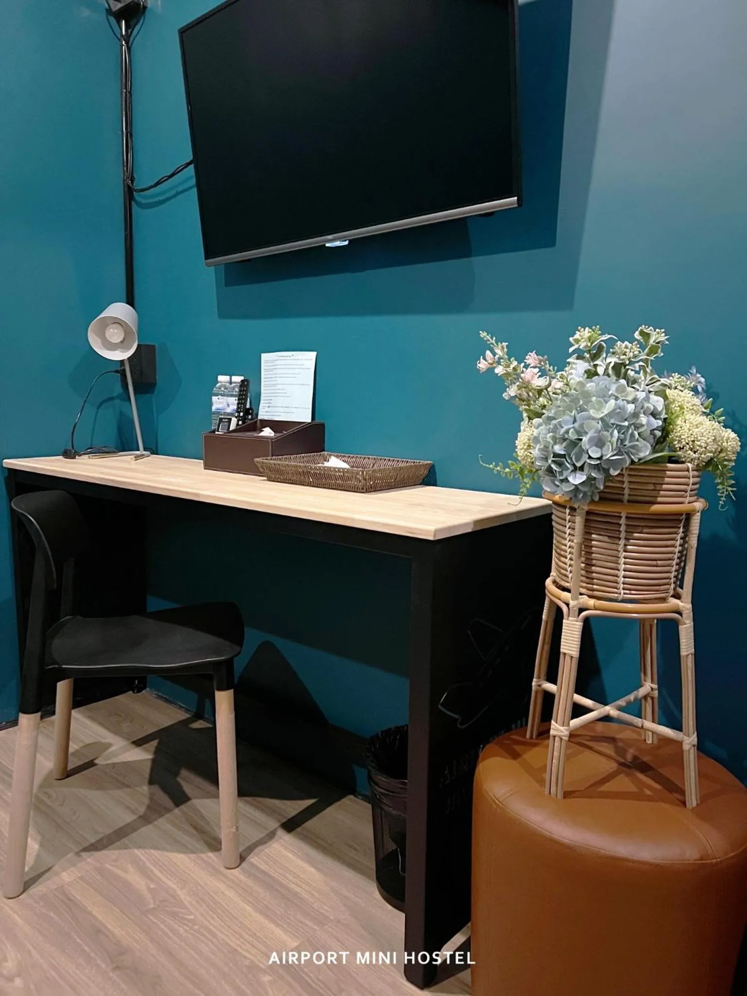 TV and multimedia in Airport Mini Hostel at Don Muang Airport