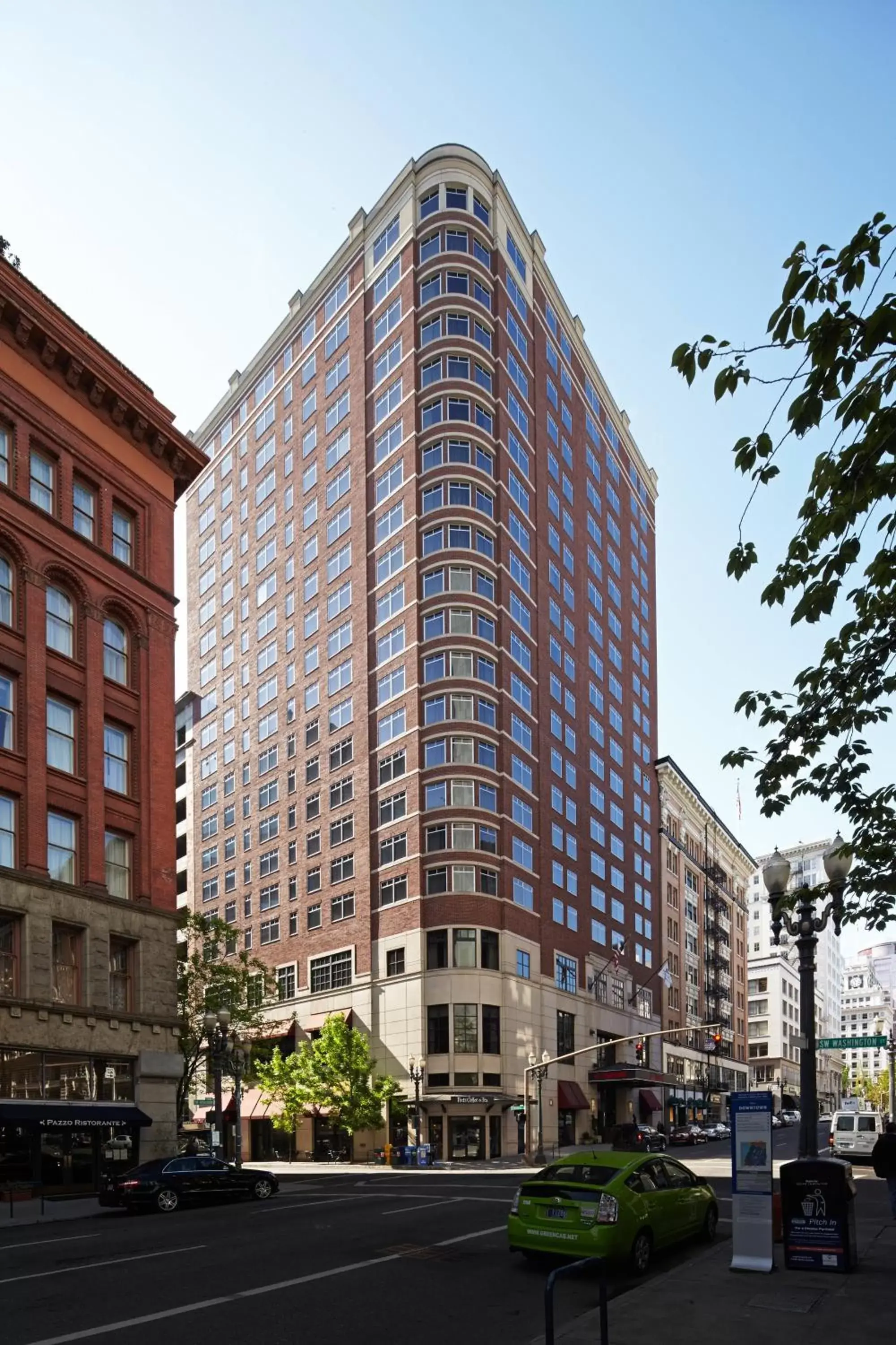 Property Building in The Bidwell Marriott Portland