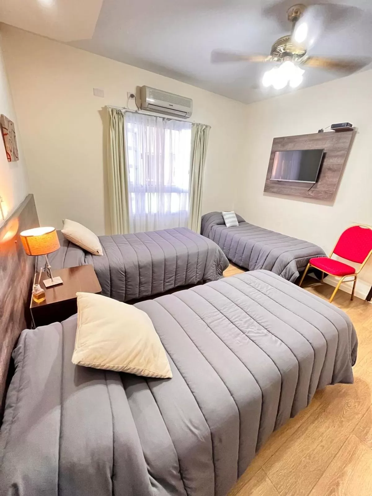 Photo of the whole room in Hotel ATEPSA