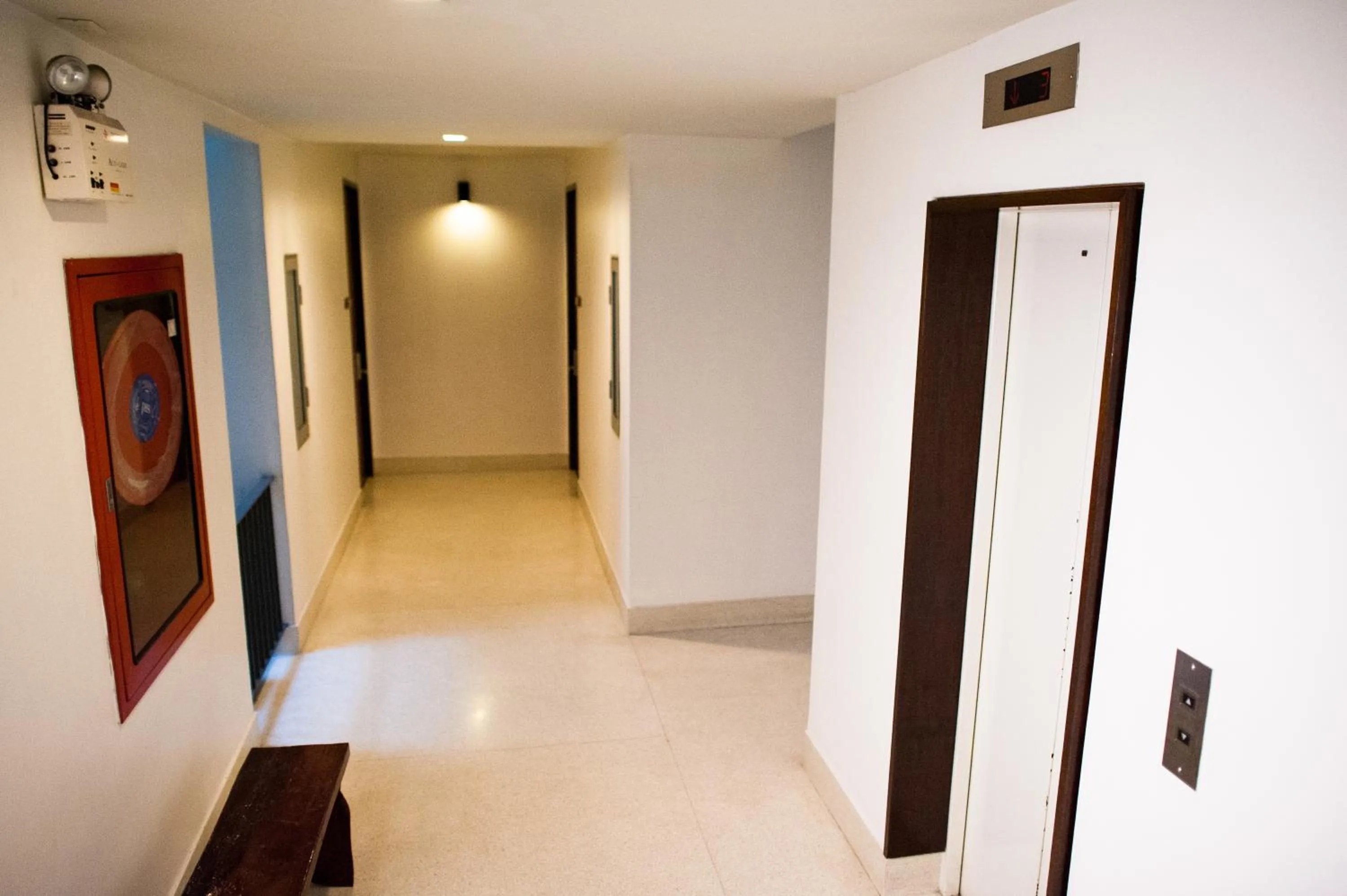 Property building in Baansilom Soi 3