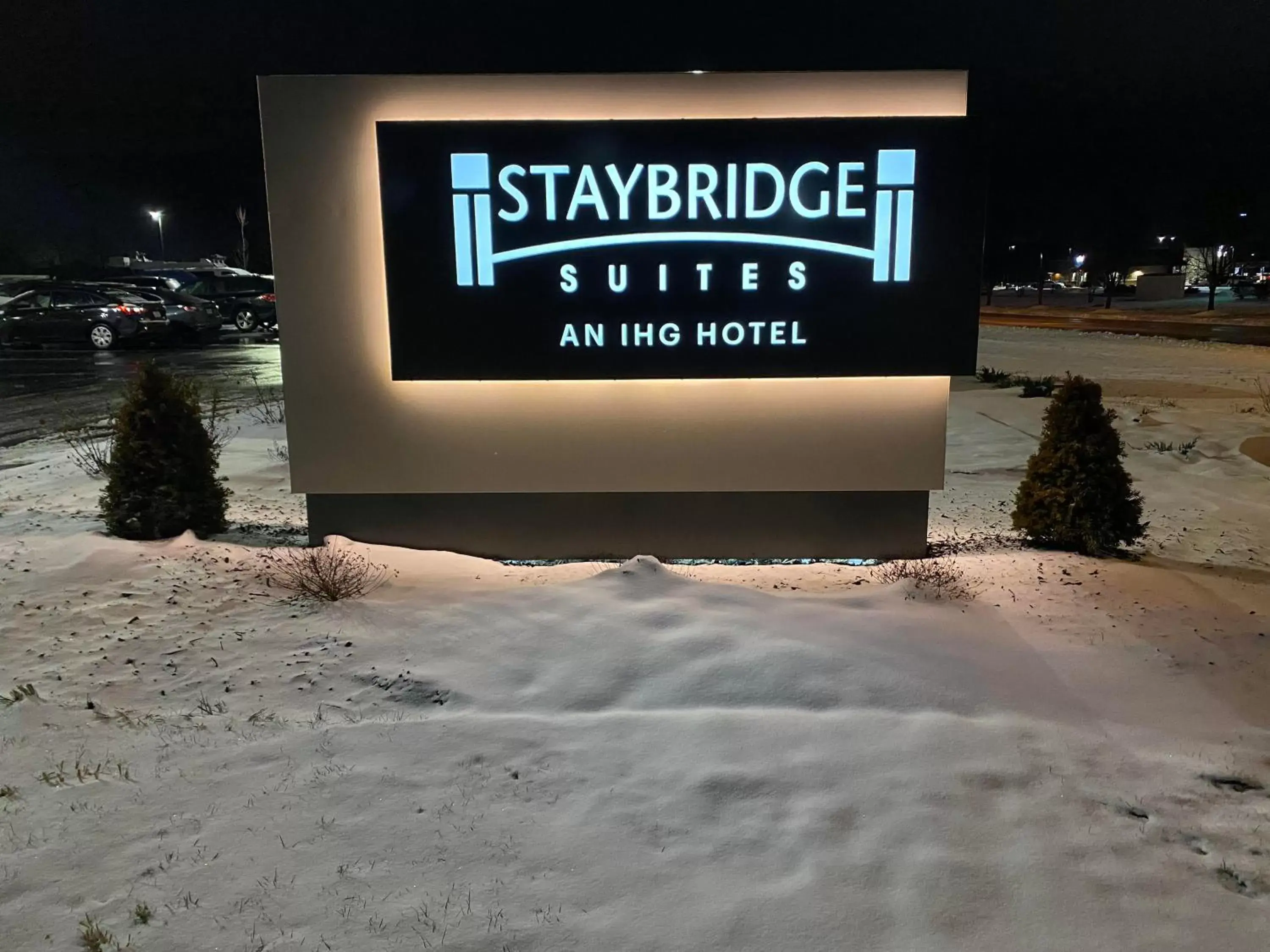 Winter in Staybridge Suites - Cincinnati East - Milford, an IHG Hotel