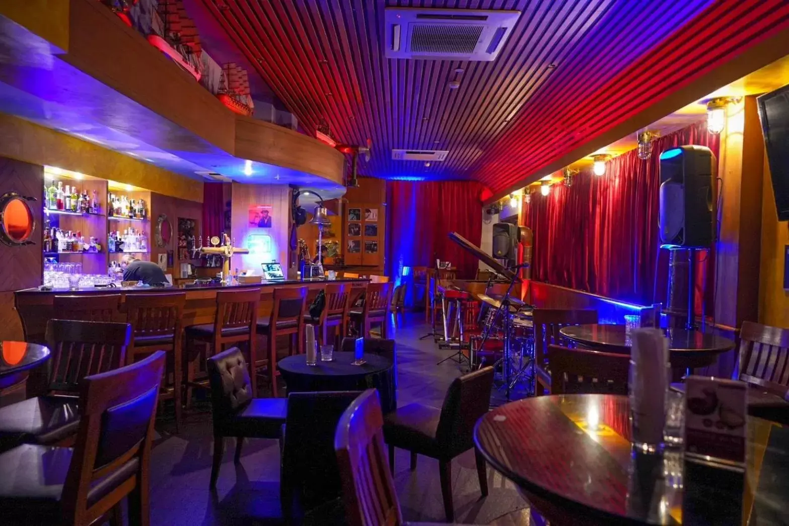 Nightclub / DJ, Lounge/Bar in Hotel Mermaid Bangkok