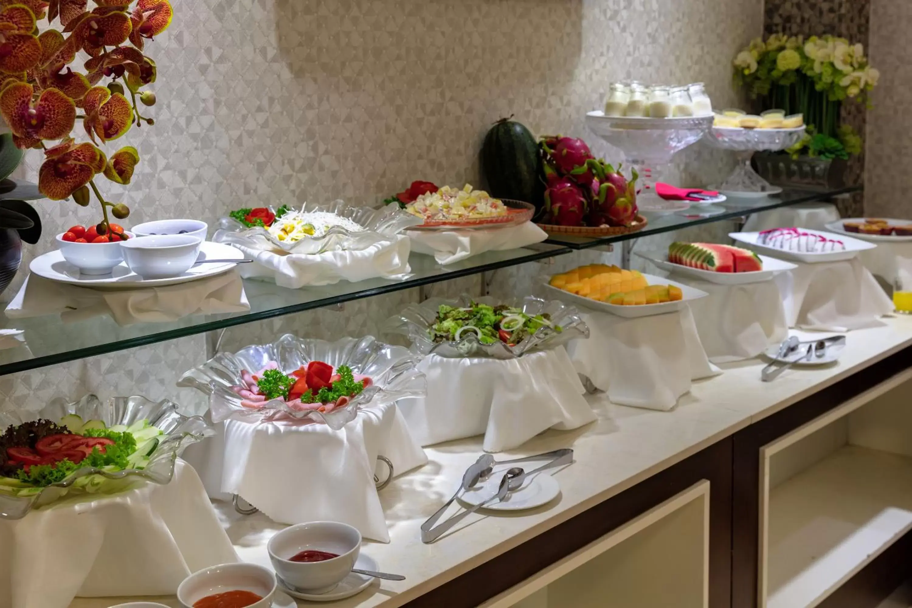 Buffet breakfast in Skylark Hotel