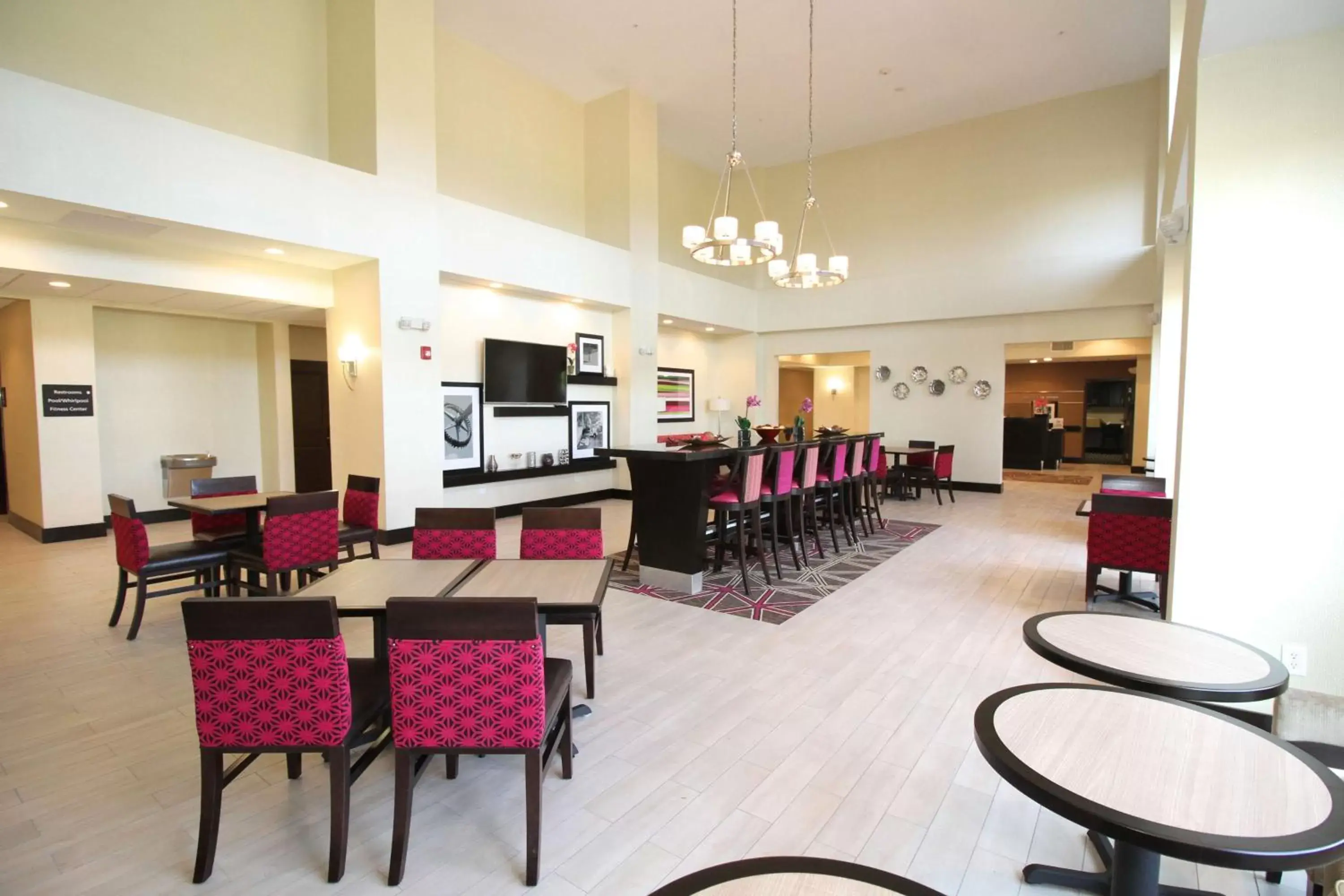 Lobby or reception in Hampton Inn and Suites Sandusky/Milan Lobby or reception in Hampton Inn and Suites Sandusky/Milan