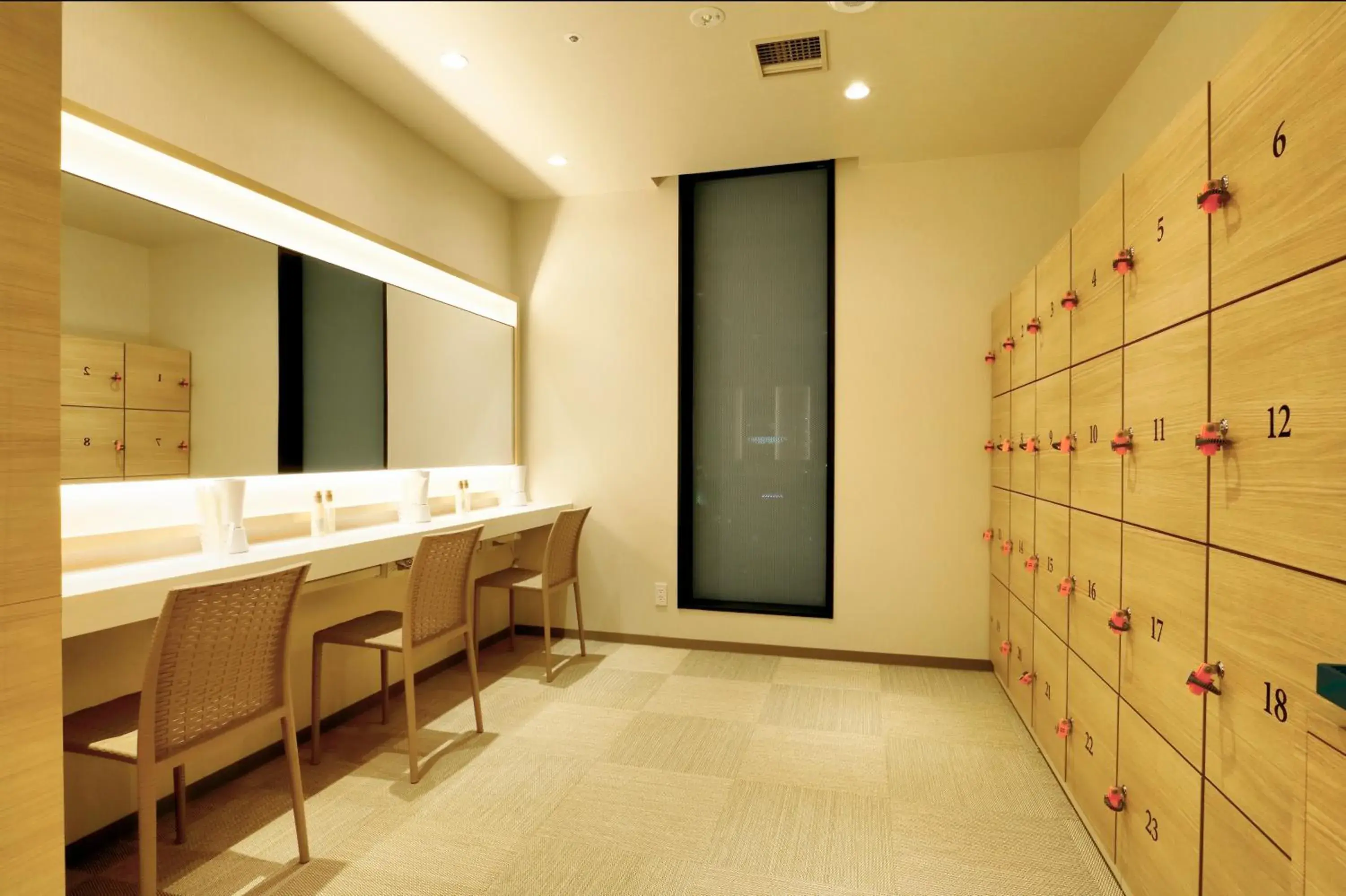 Spa and wellness centre/facilities, Bathroom in Candeo Hotels Tokyo Roppongi
