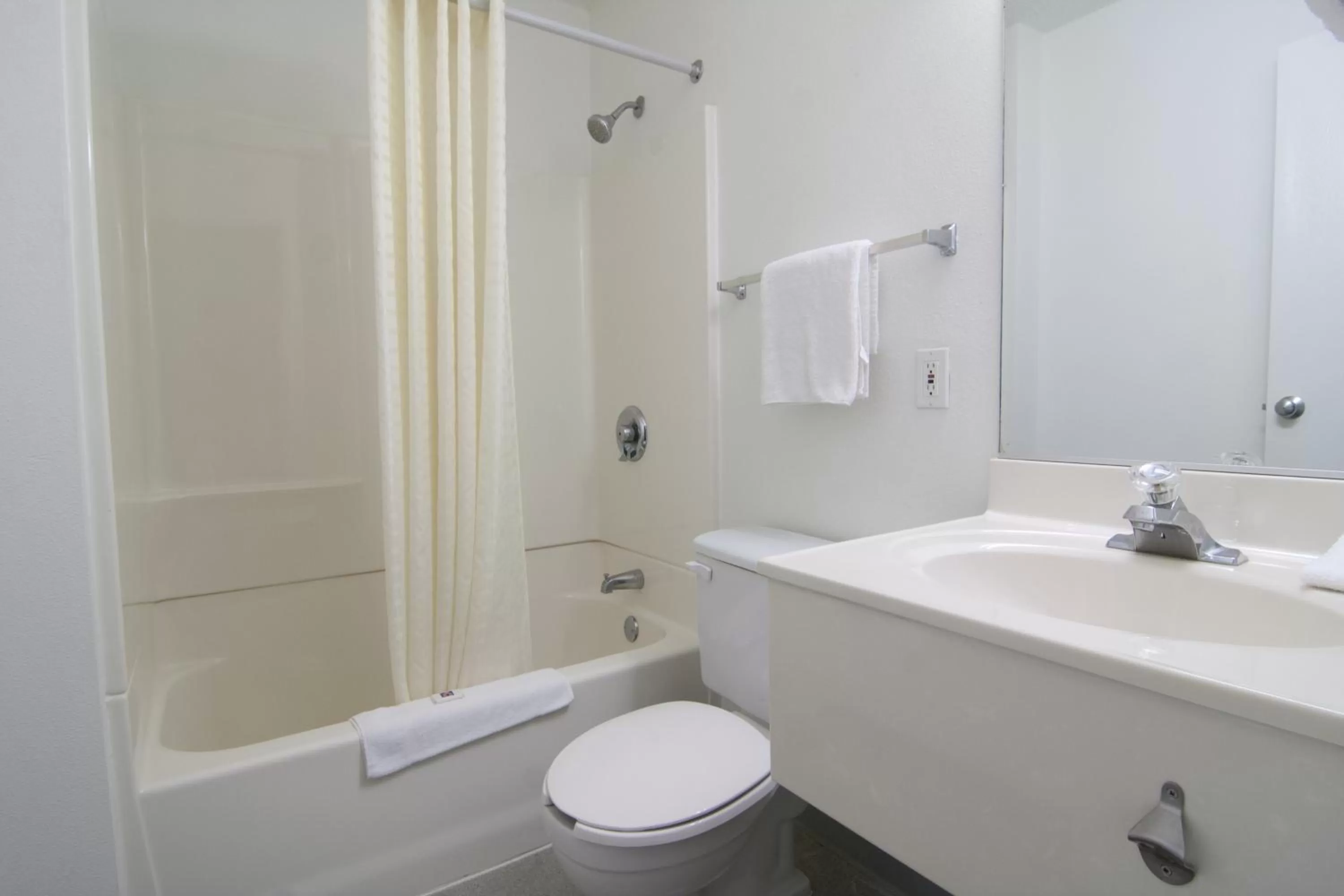 Shower in Motel 6-Lakeville, MN - South - Lakeville