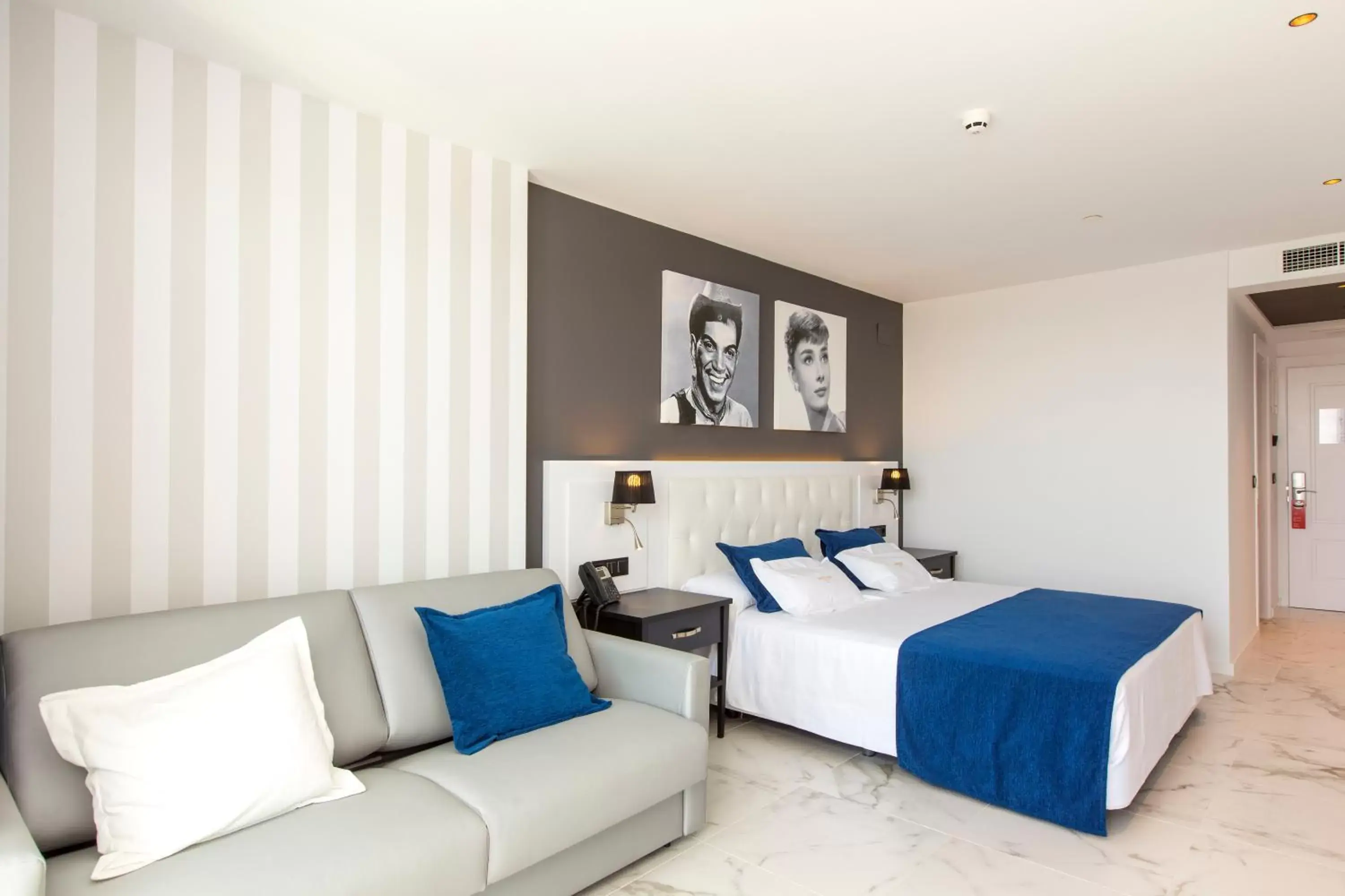 Double or Twin Room (2 Adults + 2 Children) in Four Points by Sheraton Costa Blanca Resort Double or Twin Room (2 Adults + 2 Children) in Four Points by Sheraton Costa Blanca Resort